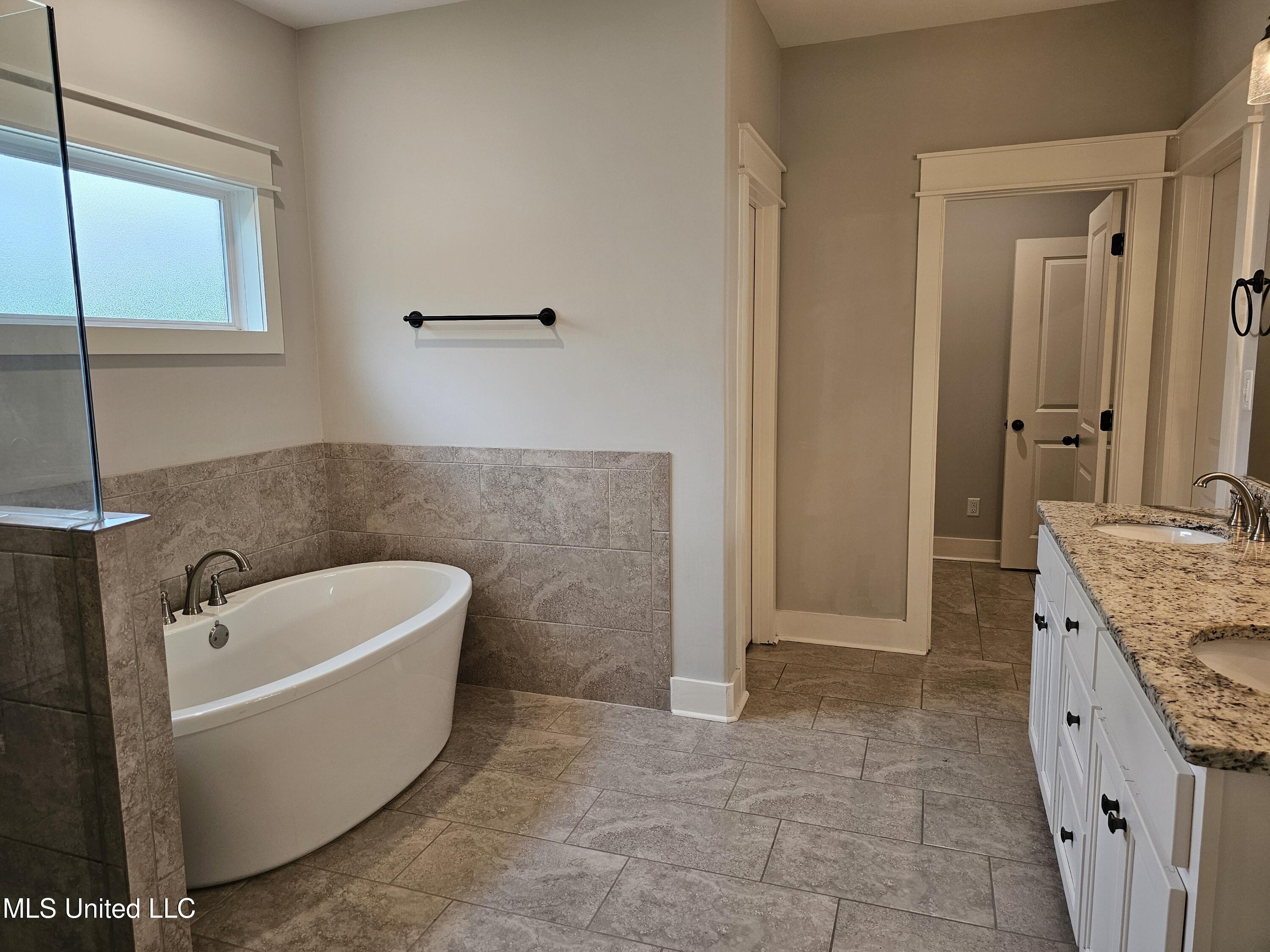 3545 Bailey Lane, Southaven, Mississippi image 16