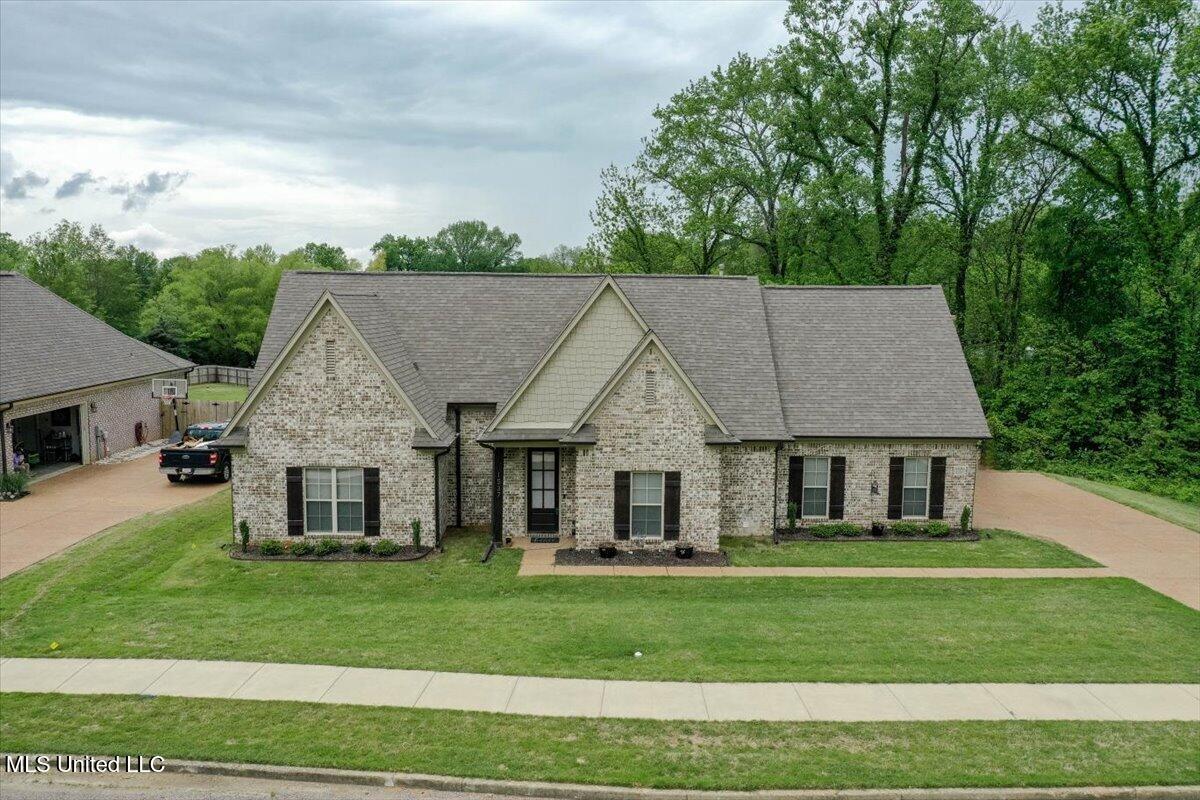 1537 Winningham Drive, Hernando, Mississippi image 1