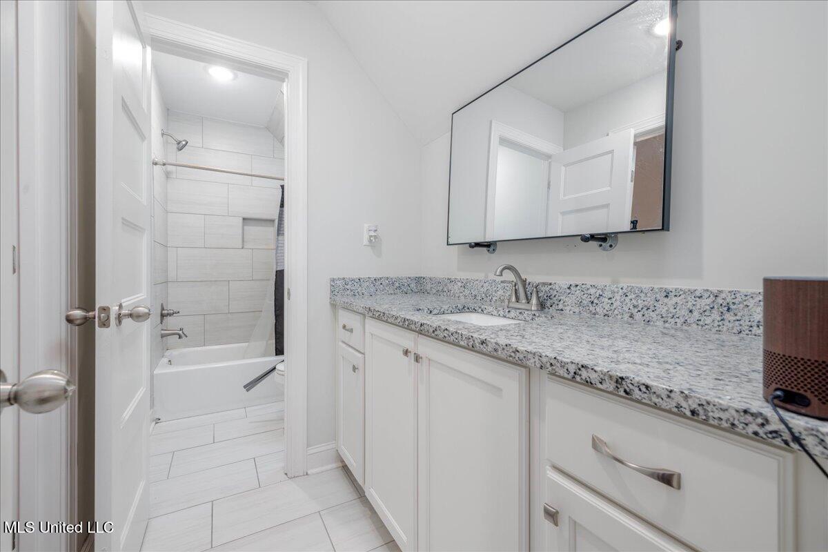 1537 Winningham Drive, Hernando, Mississippi image 30