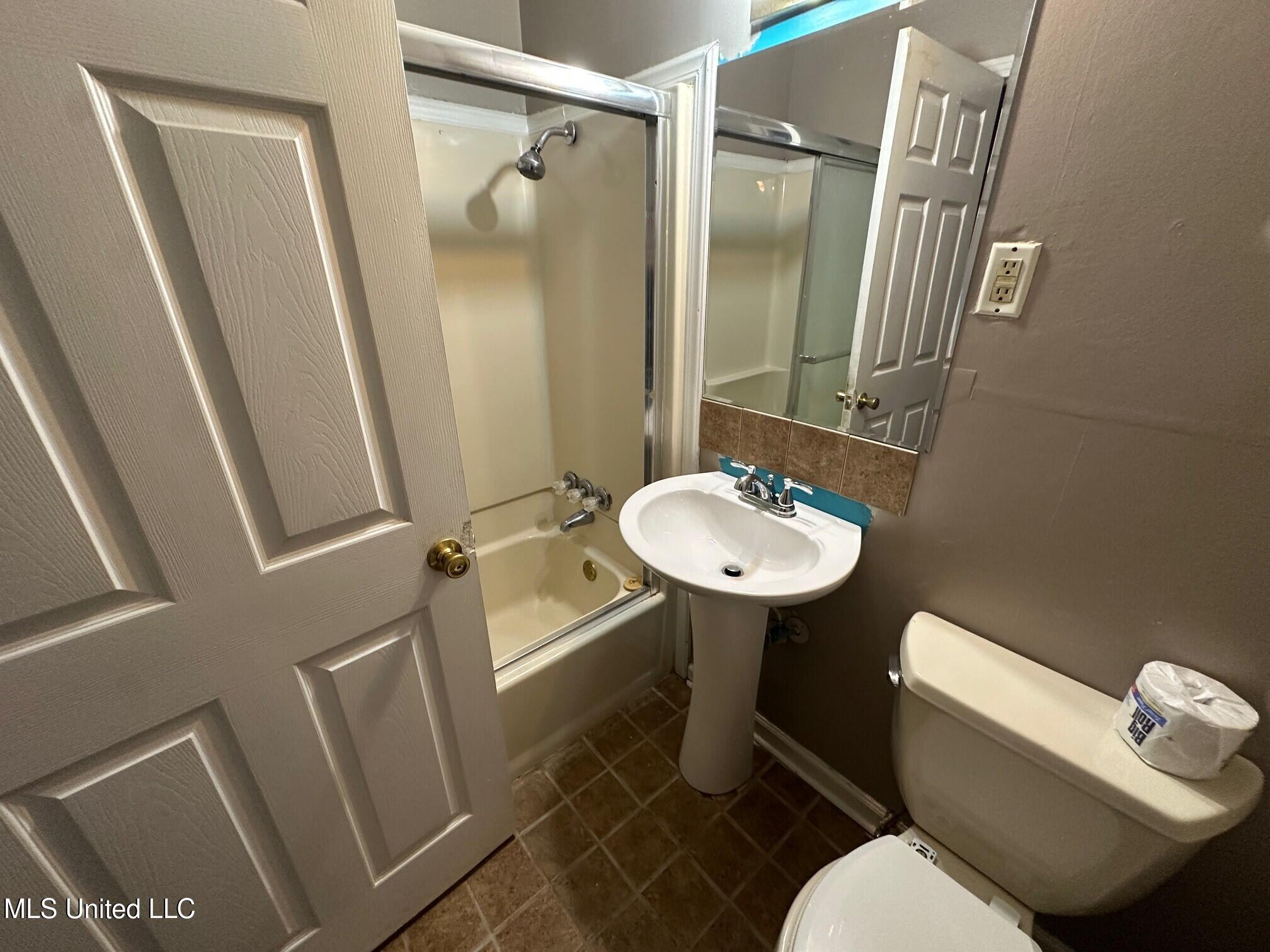 1409 Brierwood Street, Cleveland, Mississippi image 10
