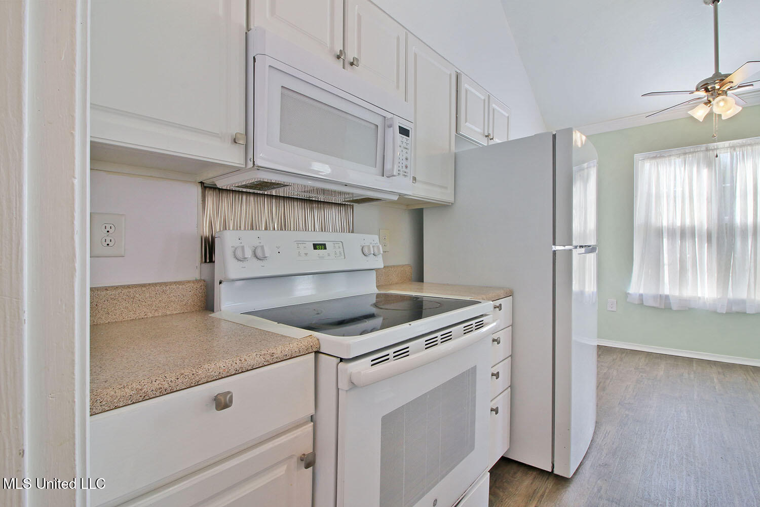 2396 Trafalgar Drive, Biloxi, Mississippi image 12