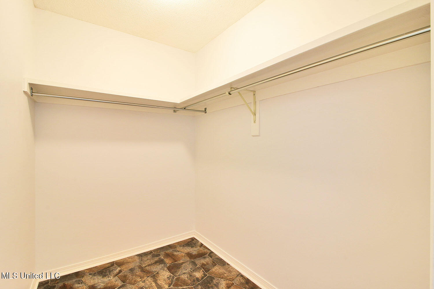 2396 Trafalgar Drive, Biloxi, Mississippi image 28
