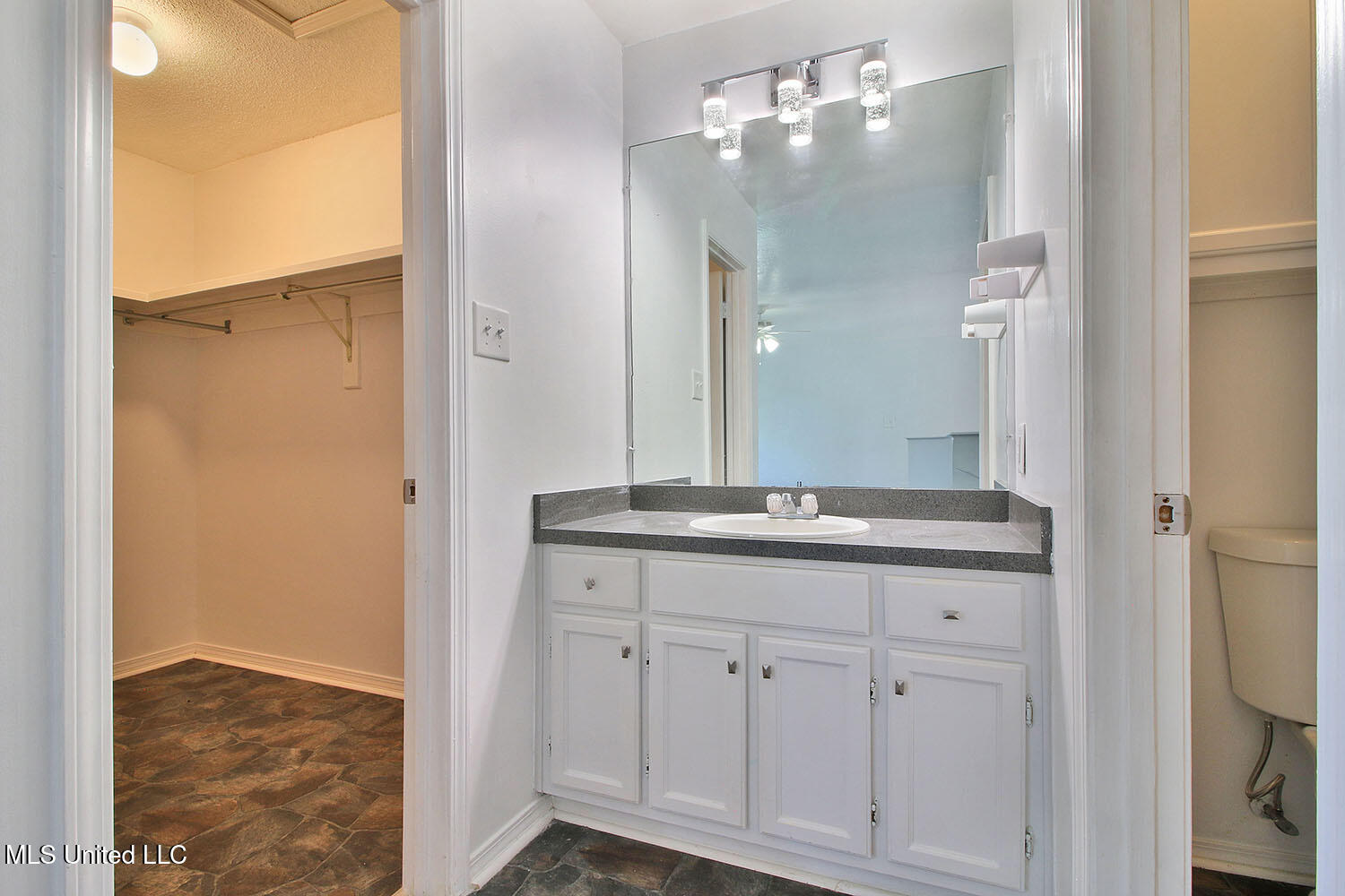 2396 Trafalgar Drive, Biloxi, Mississippi image 27