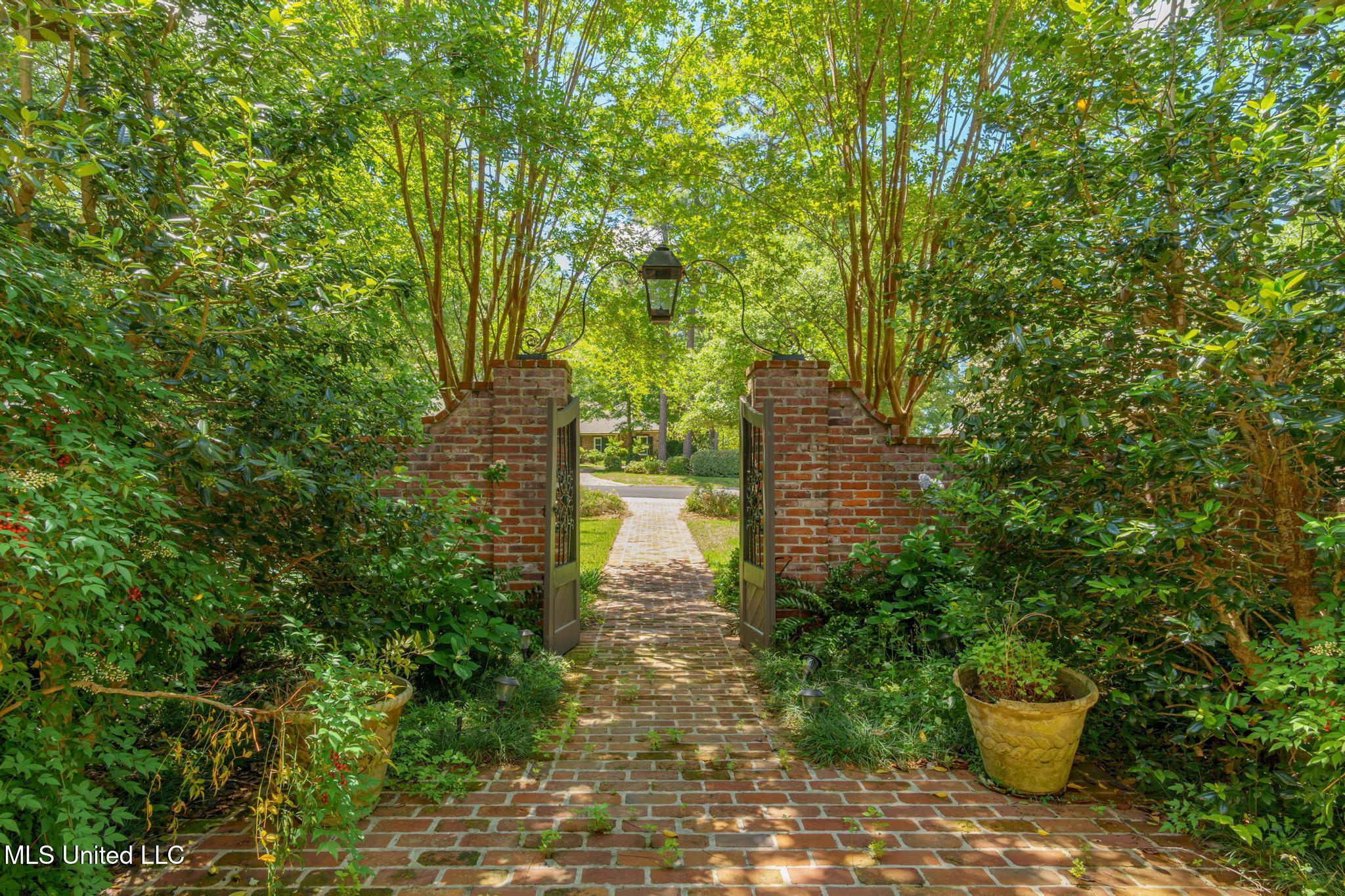 28 Millikens Bend, Hattiesburg, Mississippi image 7