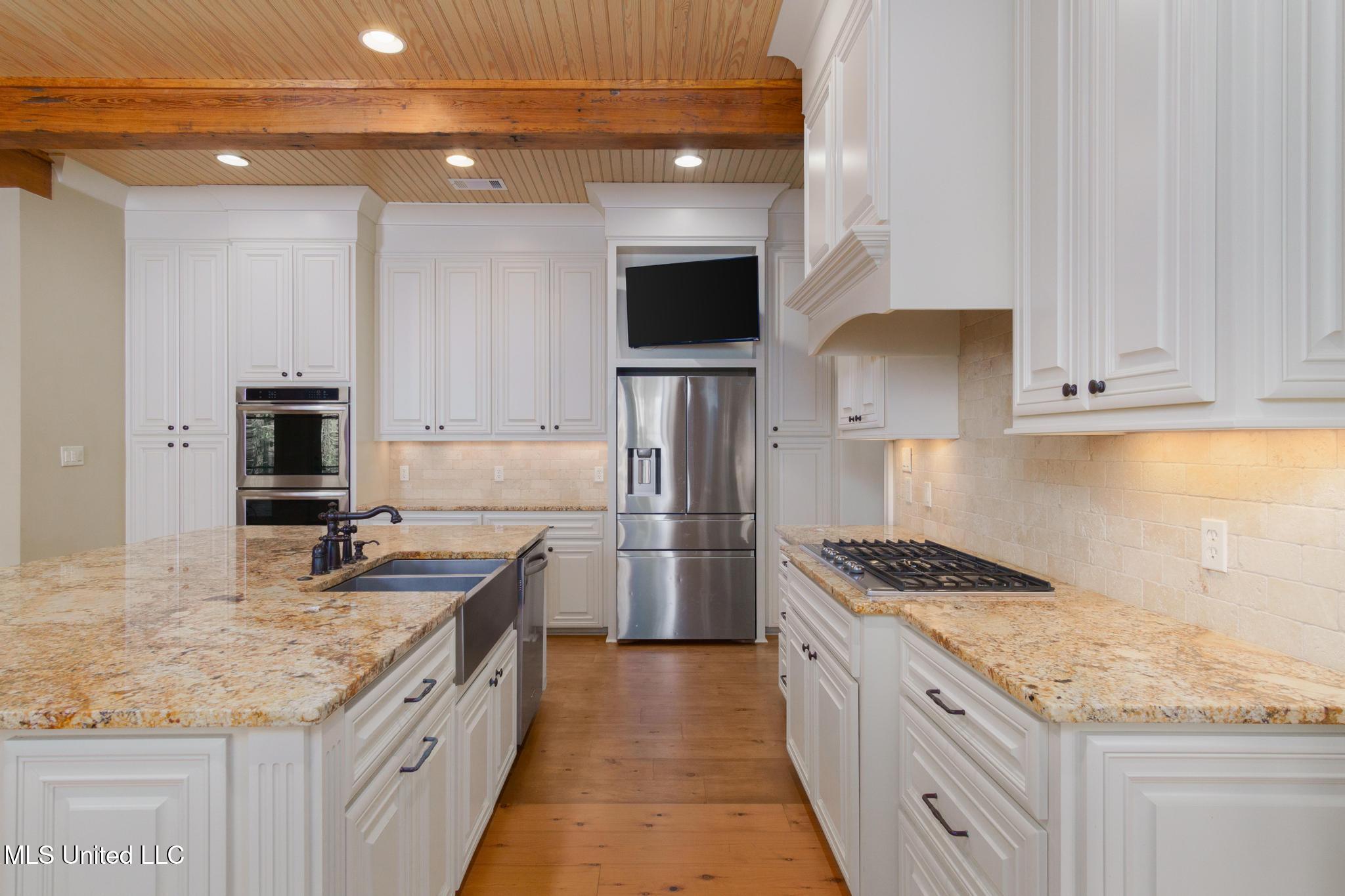 28 Millikens Bend, Hattiesburg, Mississippi image 11