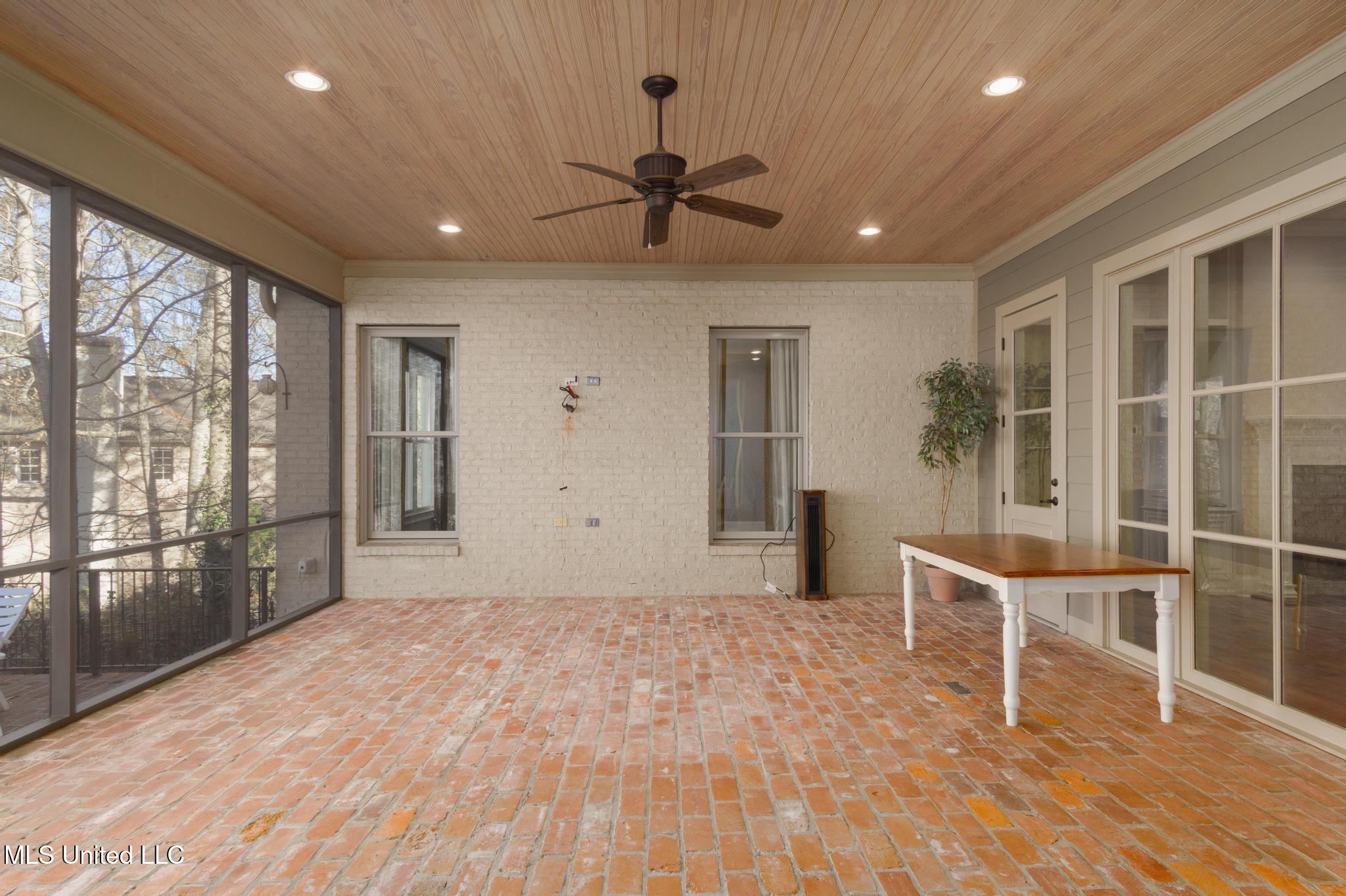28 Millikens Bend, Hattiesburg, Mississippi image 21