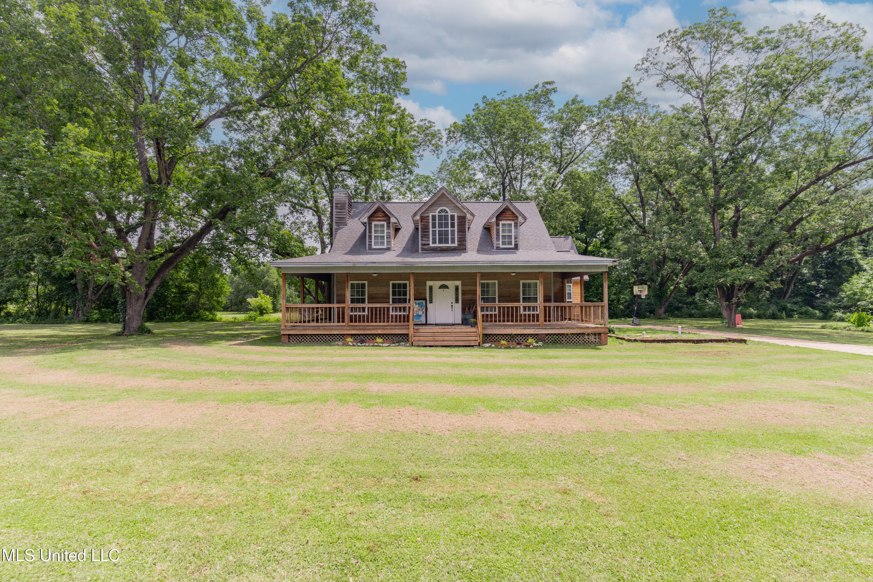1269 Pecan Orchard Drive, Bolton, Mississippi image 3