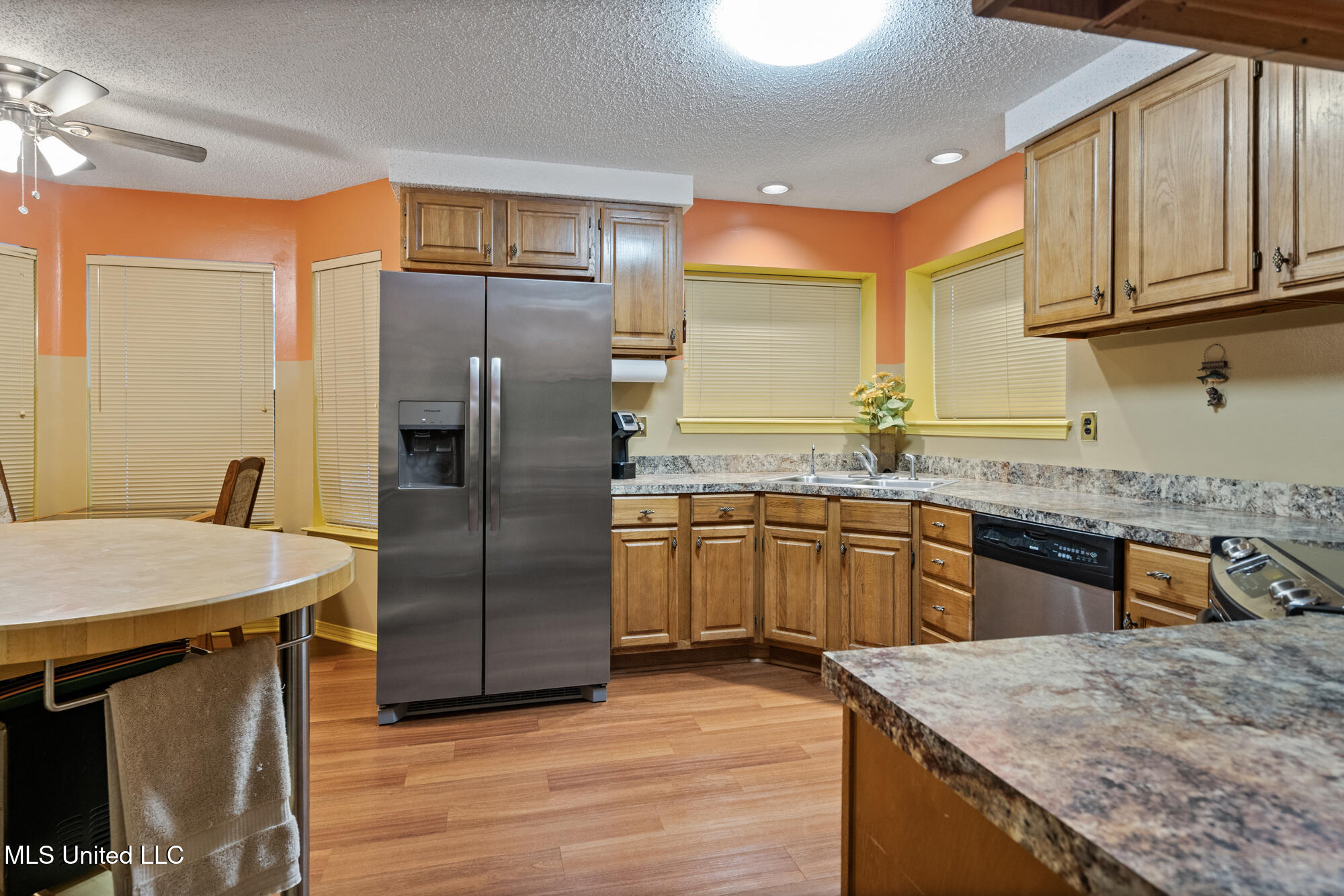 2804 Oakridge Circle, Gulfport, Mississippi image 4