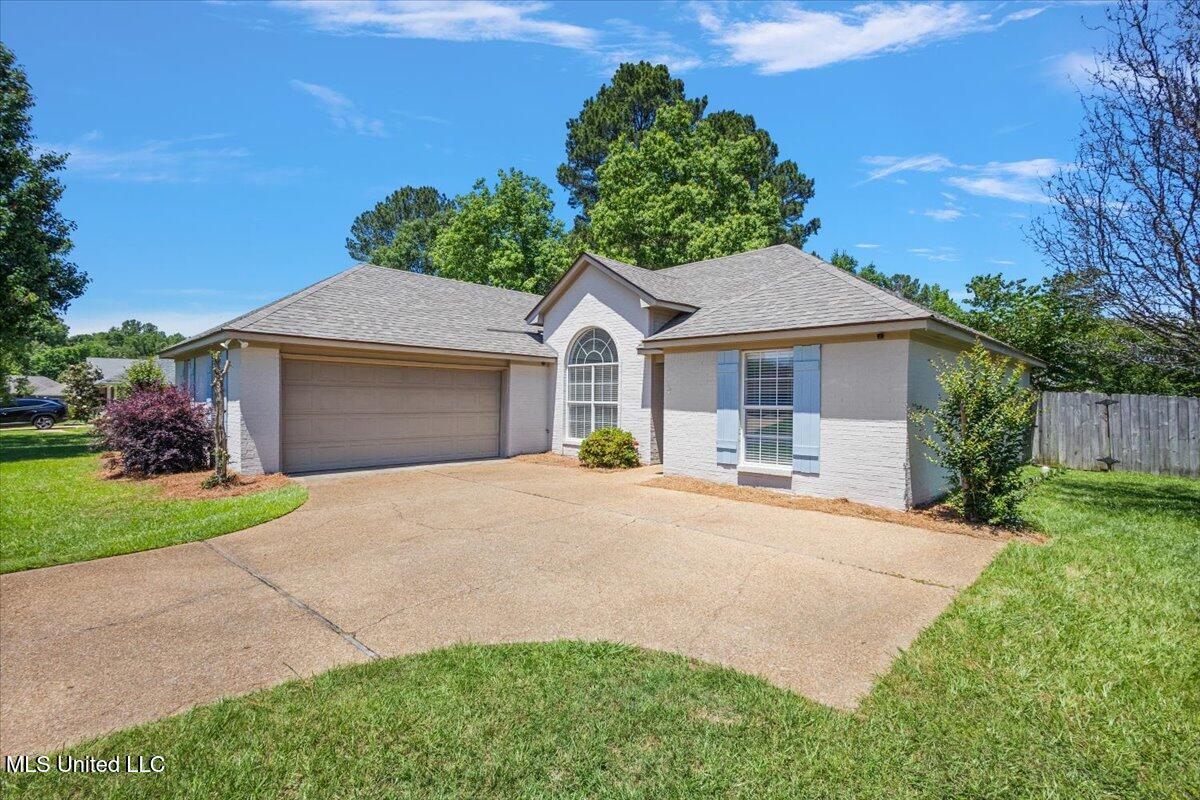 500 Silverleaf Crossing, Brandon, Mississippi image 1
