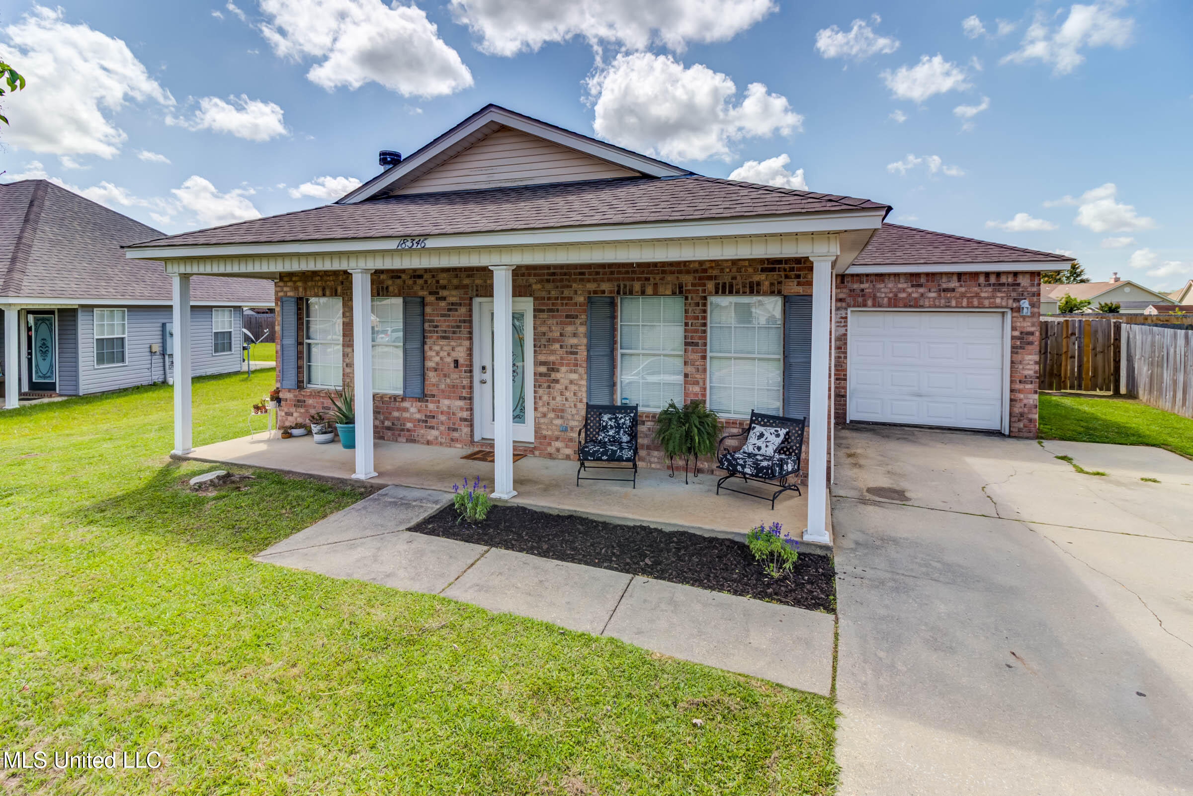 18346 Tiffany Renee Drive, Gulfport, Mississippi image 1