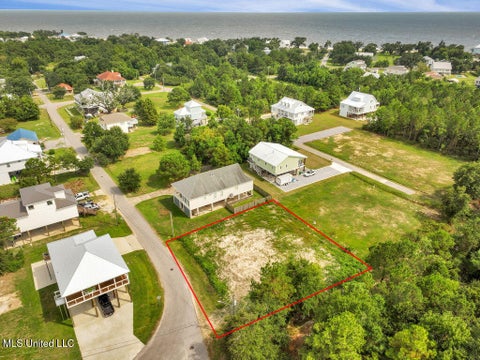 Vacant Land For Sale - 439 Sears Avenue<br/> Waveland, MS 39576