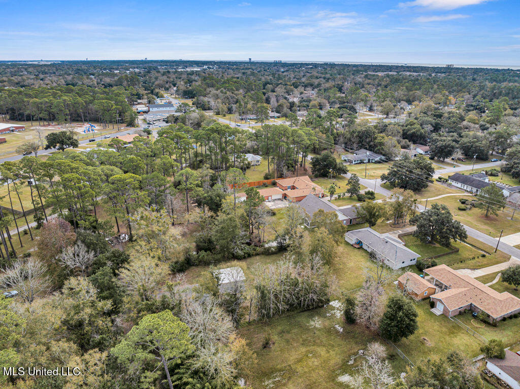 202 48th Street, Gulfport, Mississippi image 38