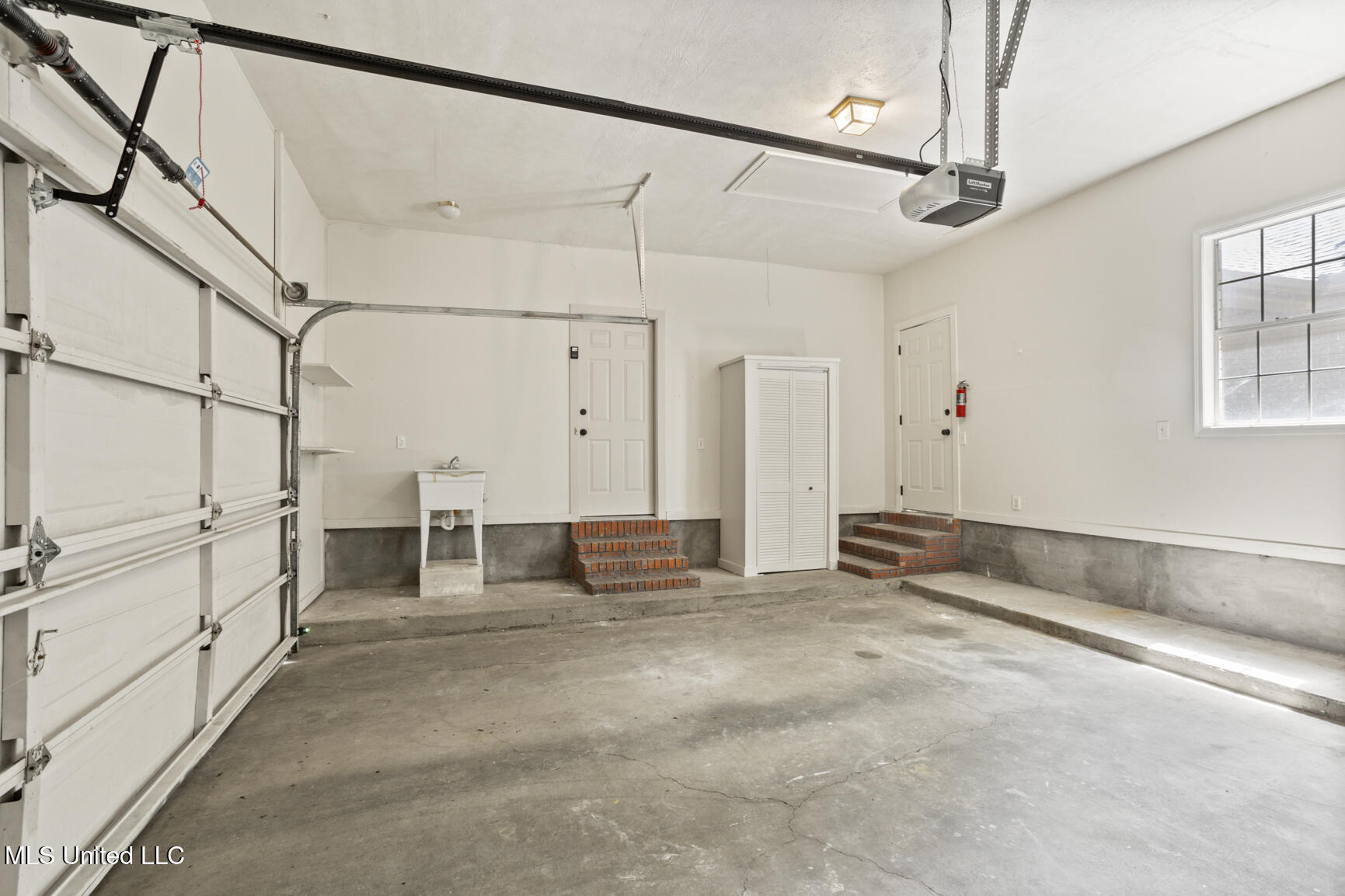 205 Woodrun Drive, Ridgeland, Mississippi image 30
