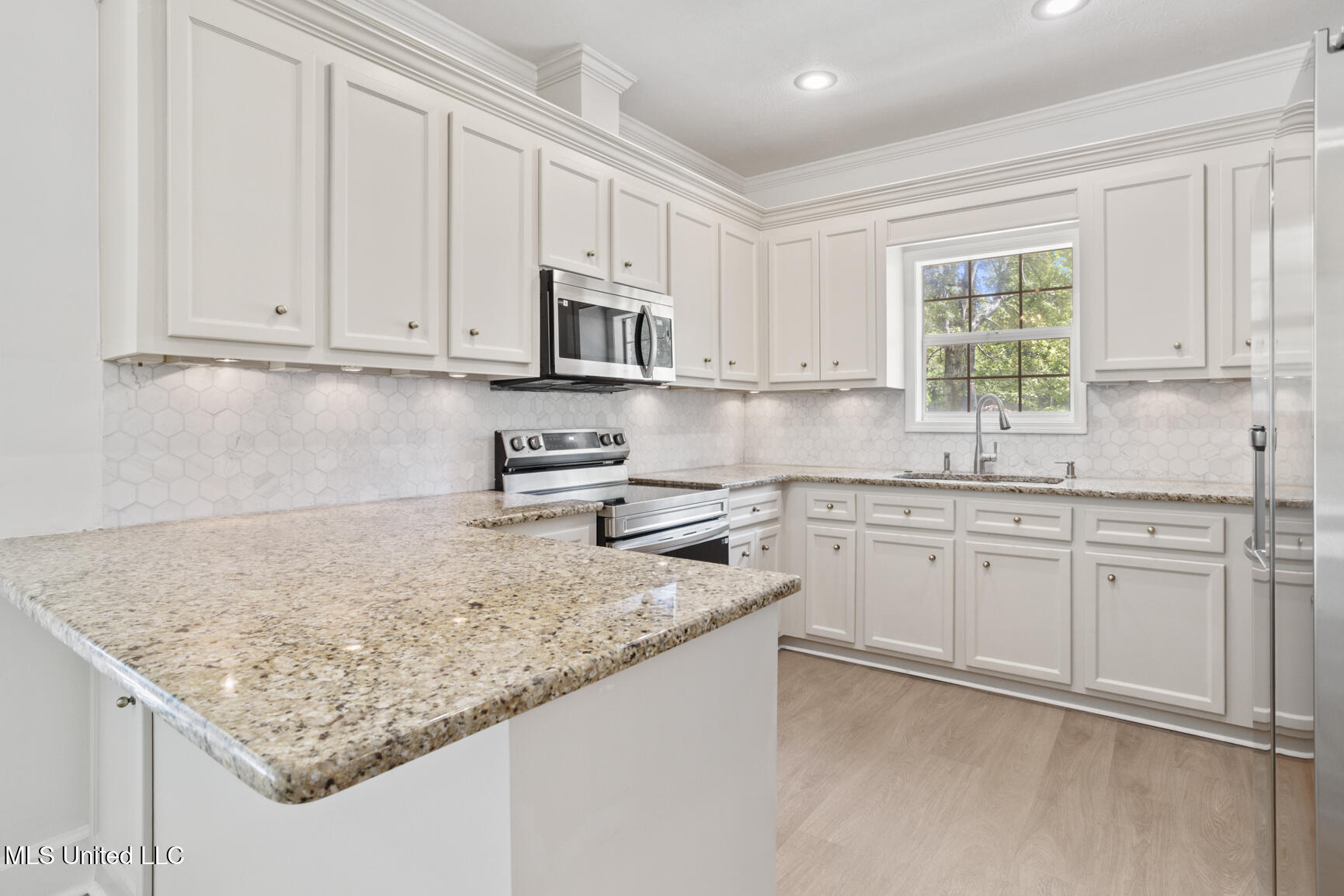 205 Woodrun Drive, Ridgeland, Mississippi image 5