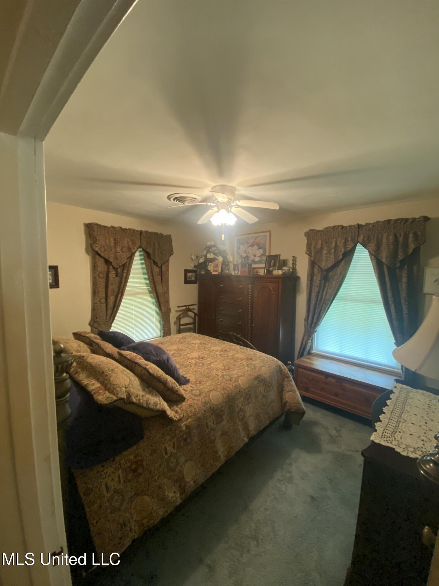 210 Colonial Circle, Jackson, Mississippi image 14
