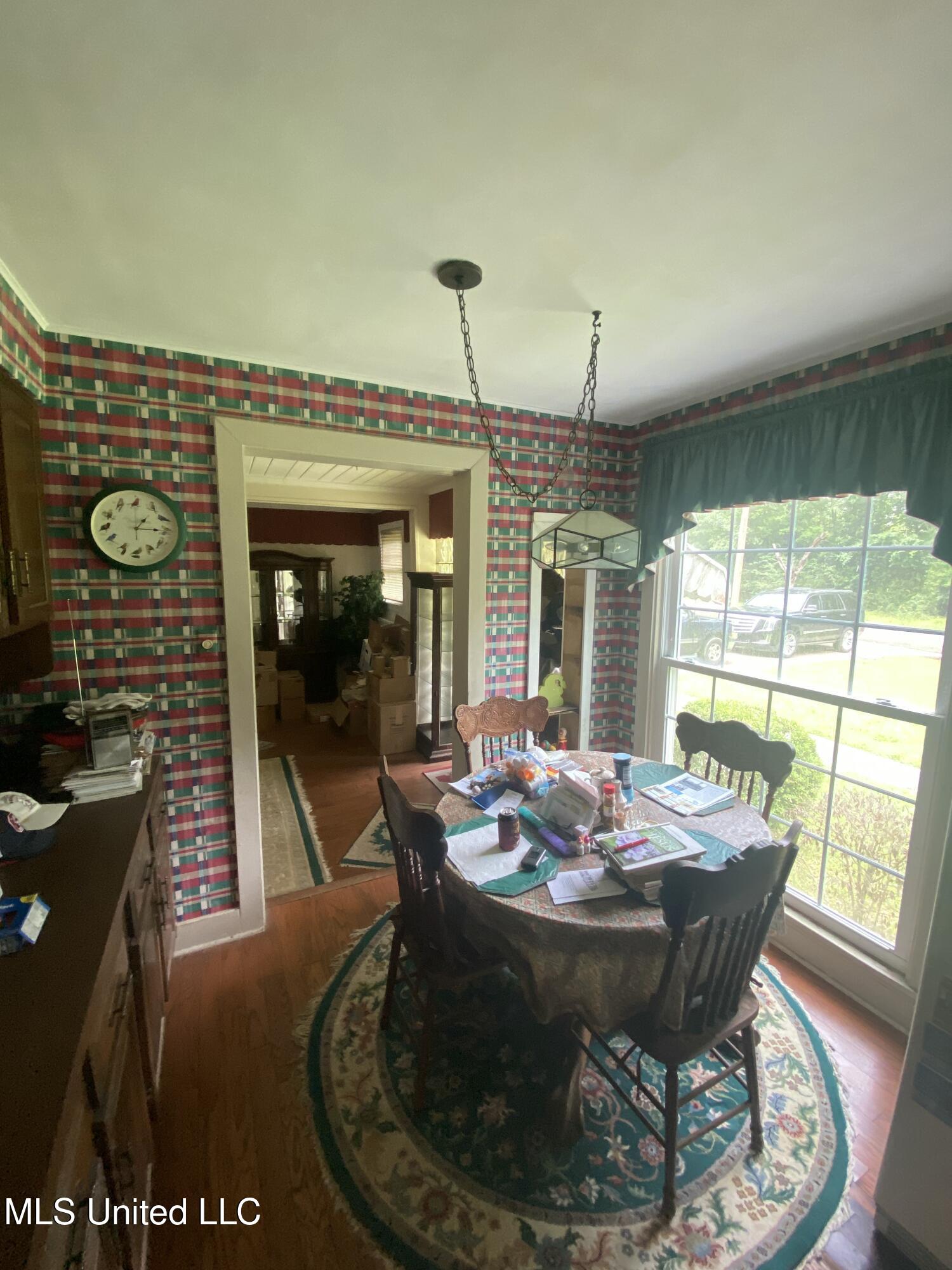 210 Colonial Circle, Jackson, Mississippi image 22