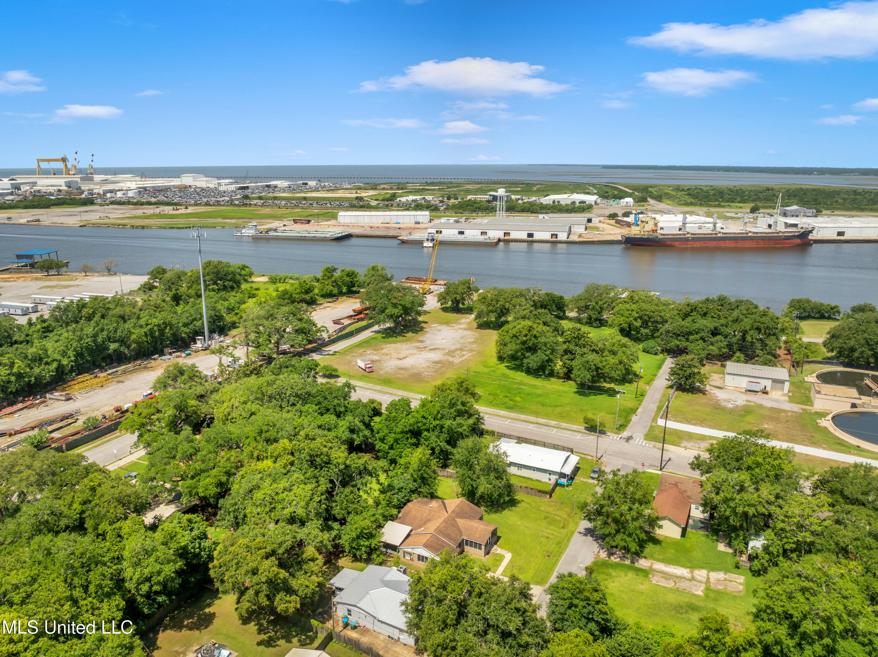 310 John Avenue, Pascagoula, Mississippi image 42