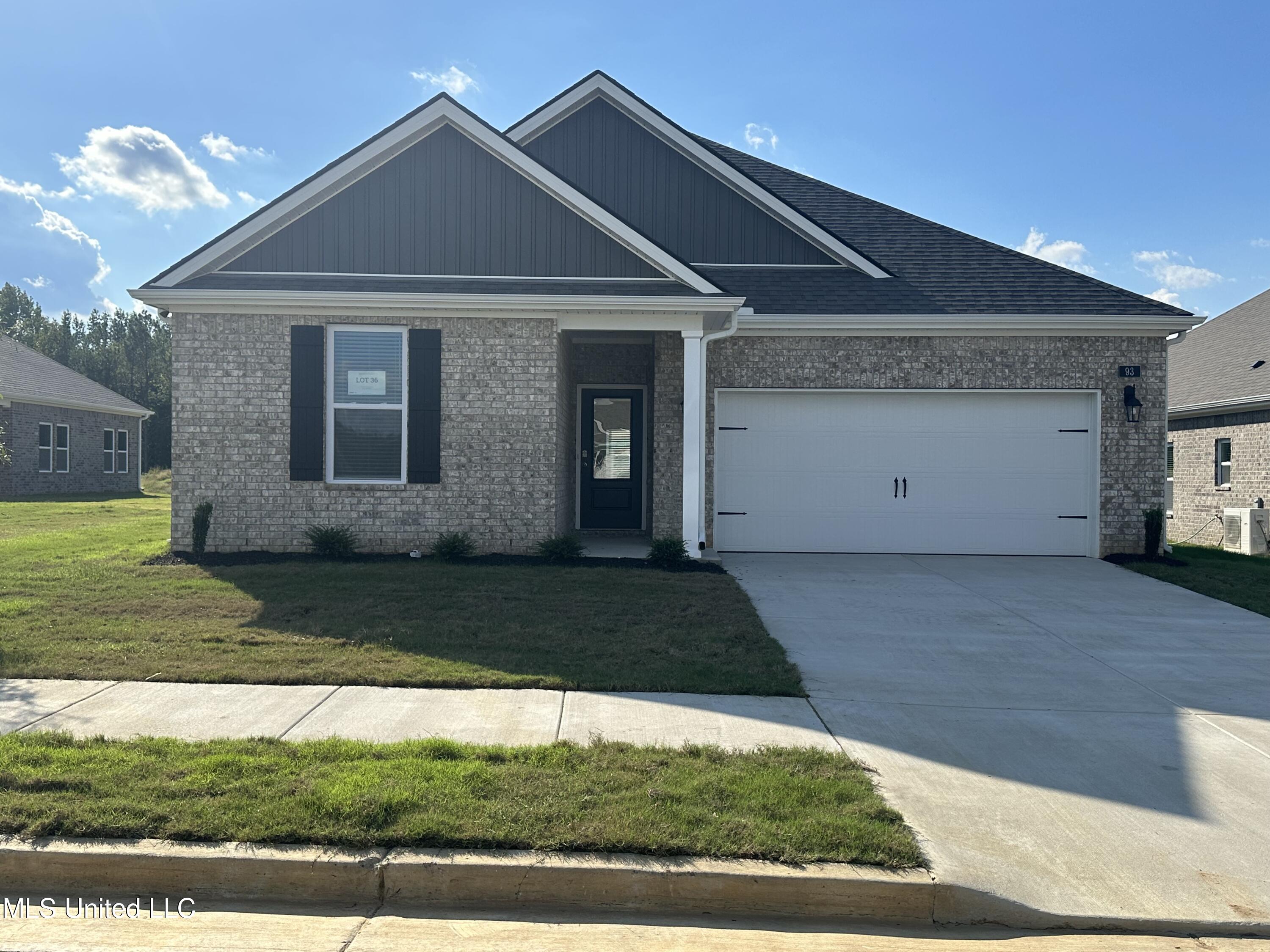 93 Spirit Dance Drive, Byhalia, Mississippi image 1