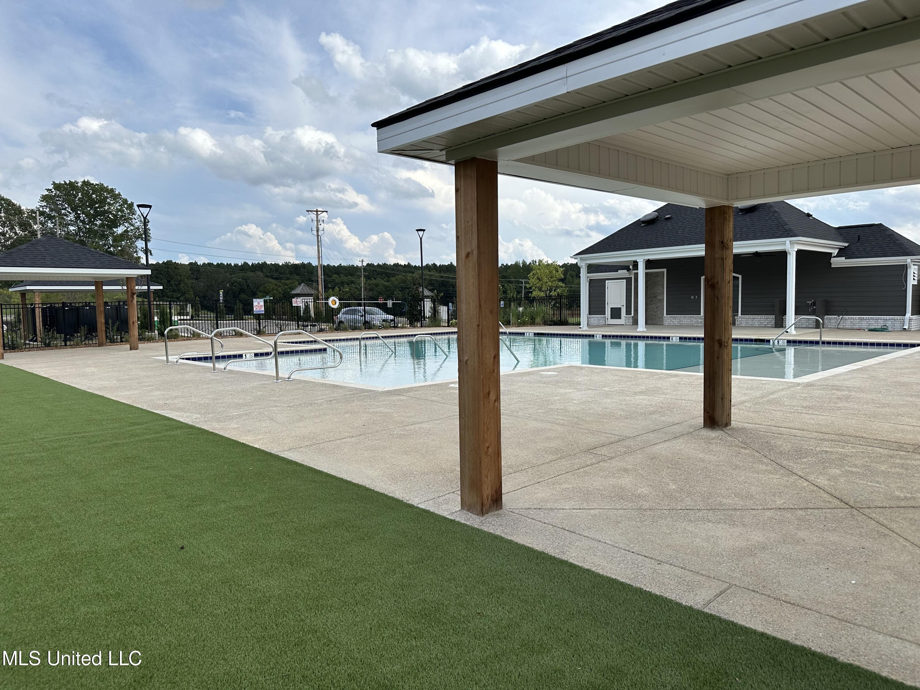 93 Spirit Dance Drive, Byhalia, Mississippi image 37