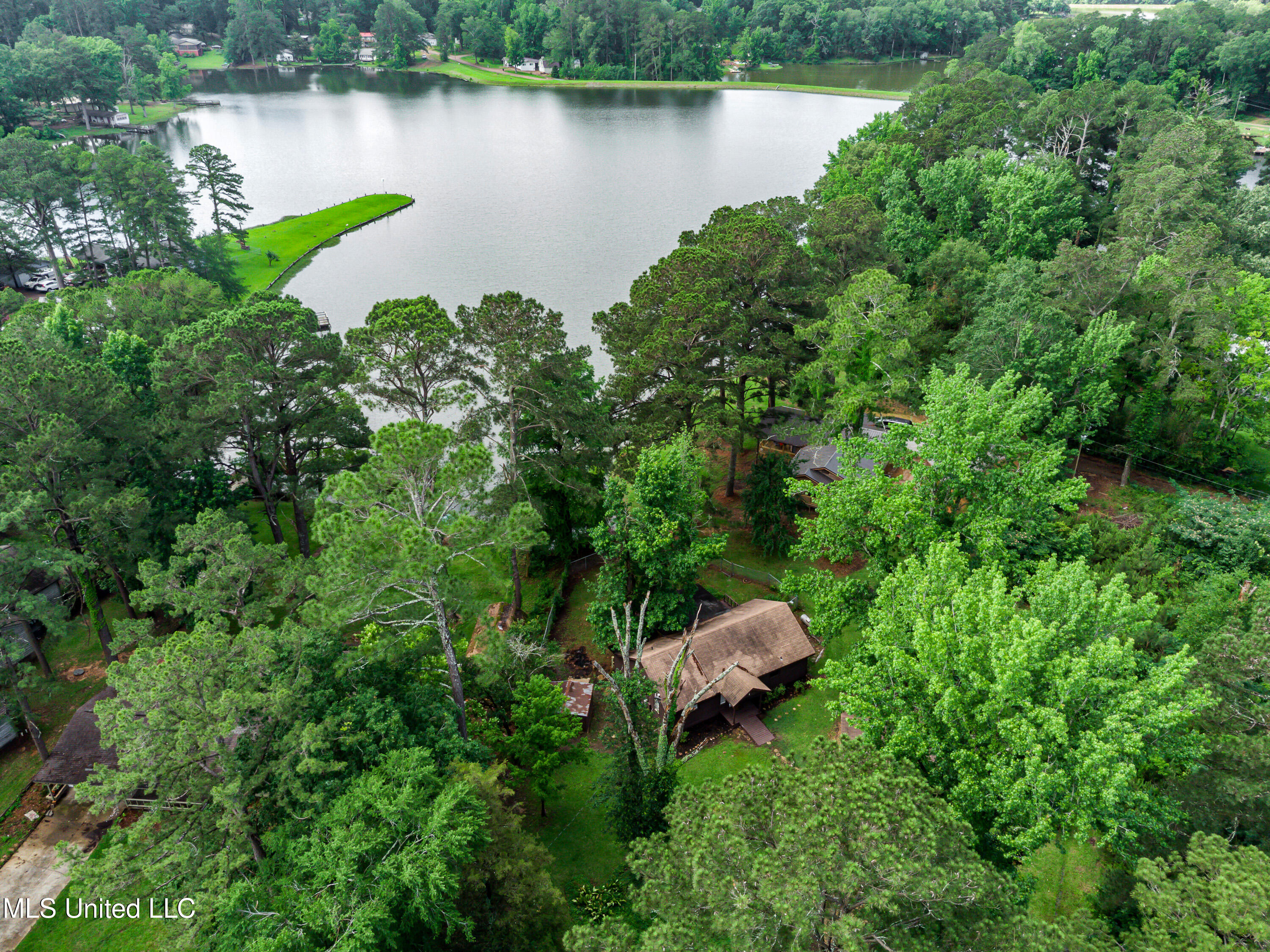 207 W Dewey Camp Drive, Florence, Mississippi image 15