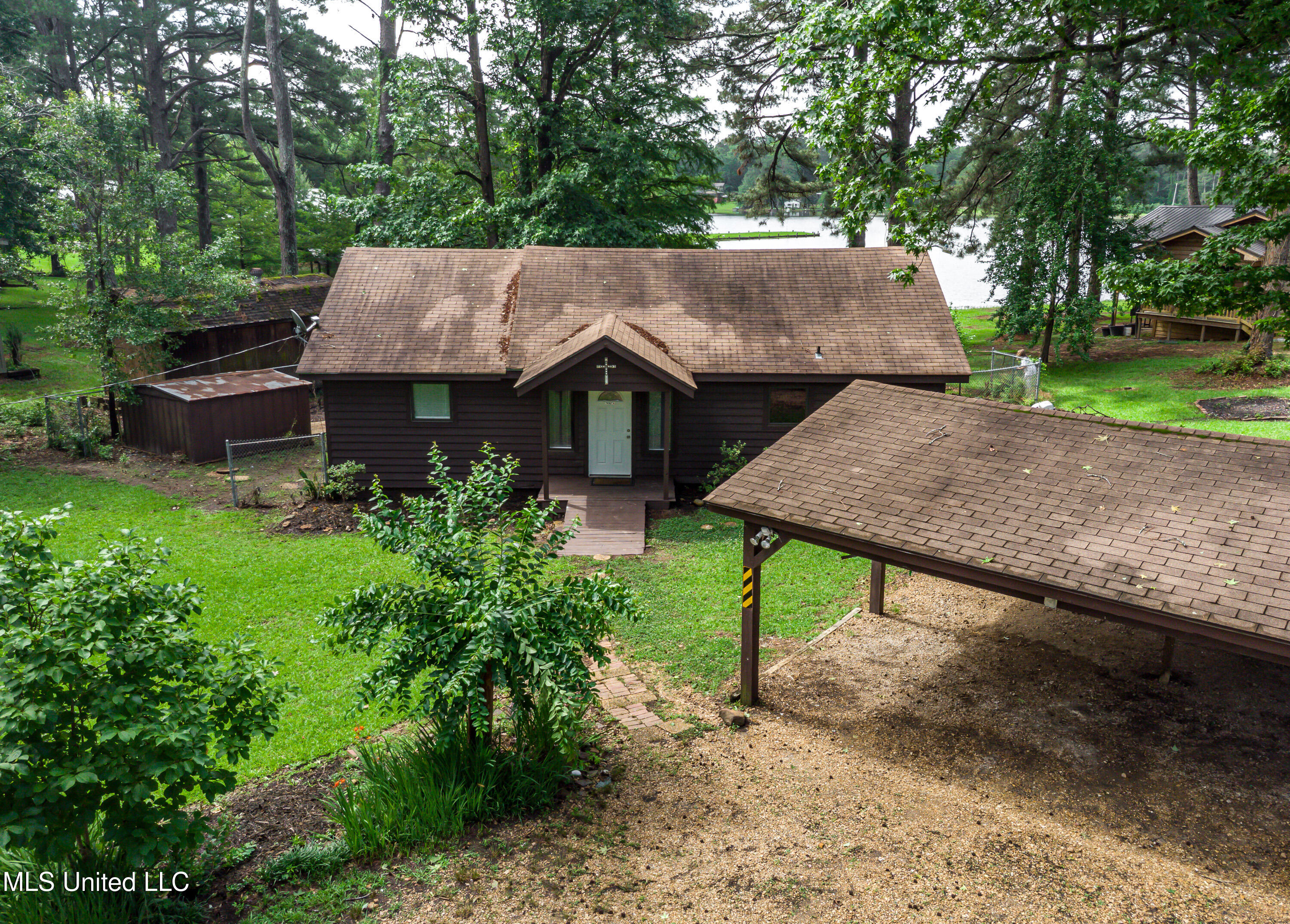 207 W Dewey Camp Drive, Florence, Mississippi image 11