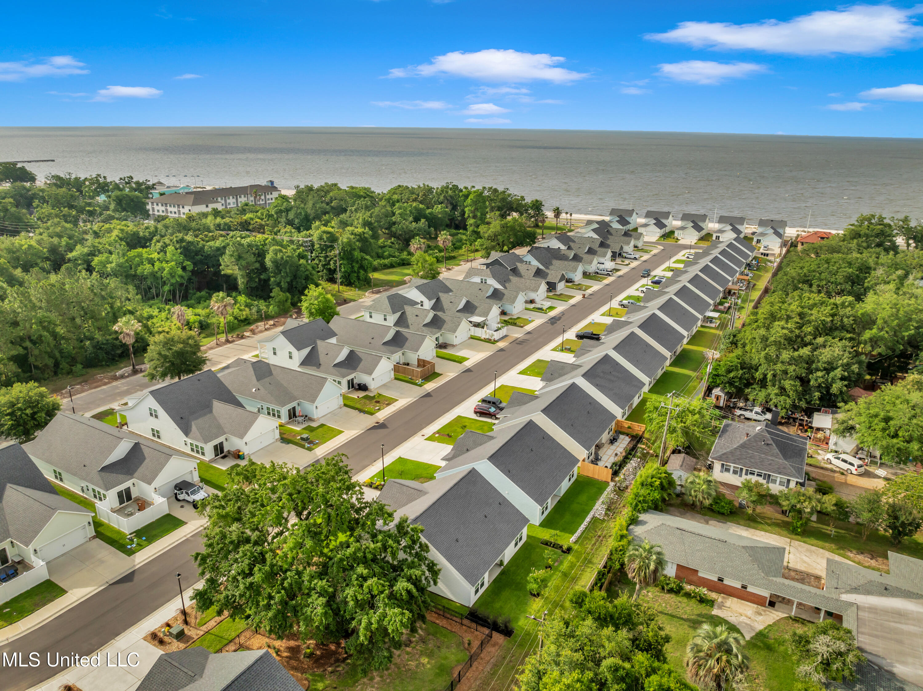 136 Pointe Breeze Way, Biloxi, Mississippi image 32