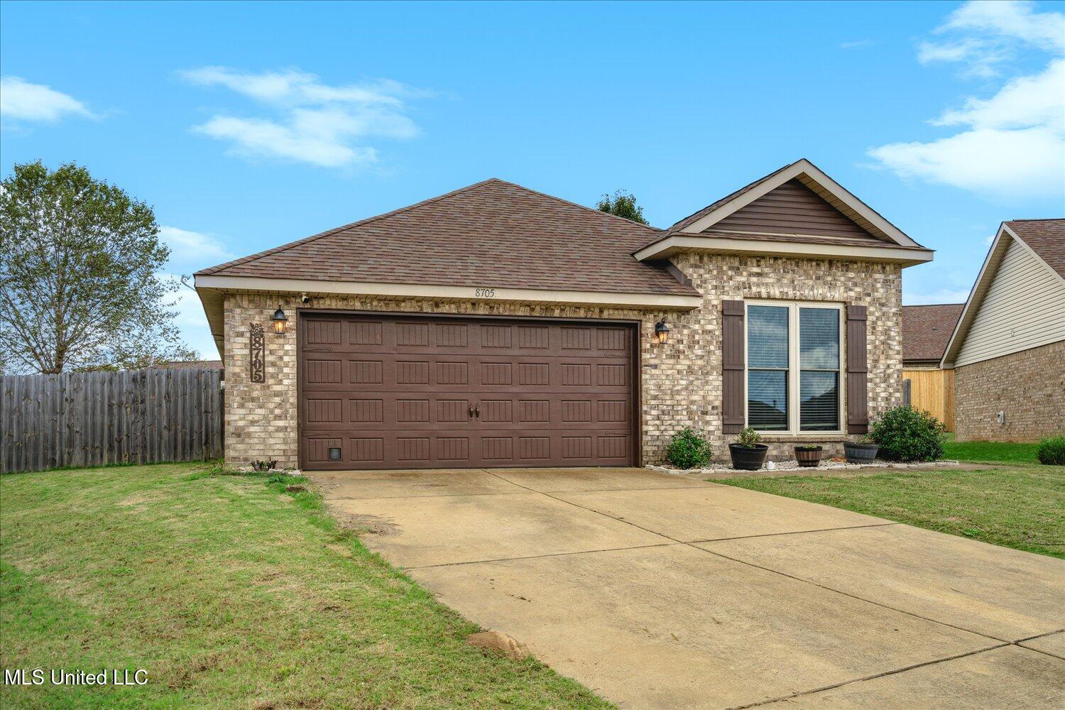 8705 Hanson Cove, Southaven, Mississippi image 3