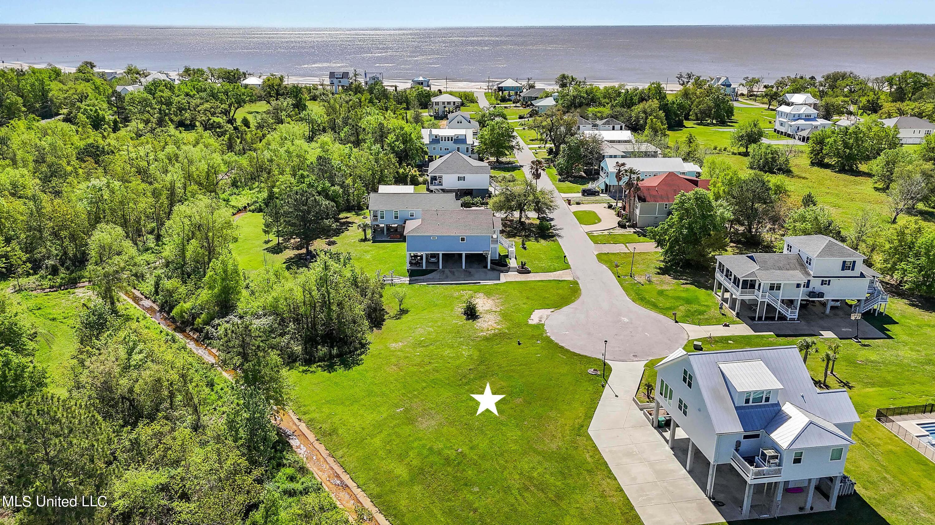 Sarahs Lane, Bay Saint Louis, Mississippi image 2