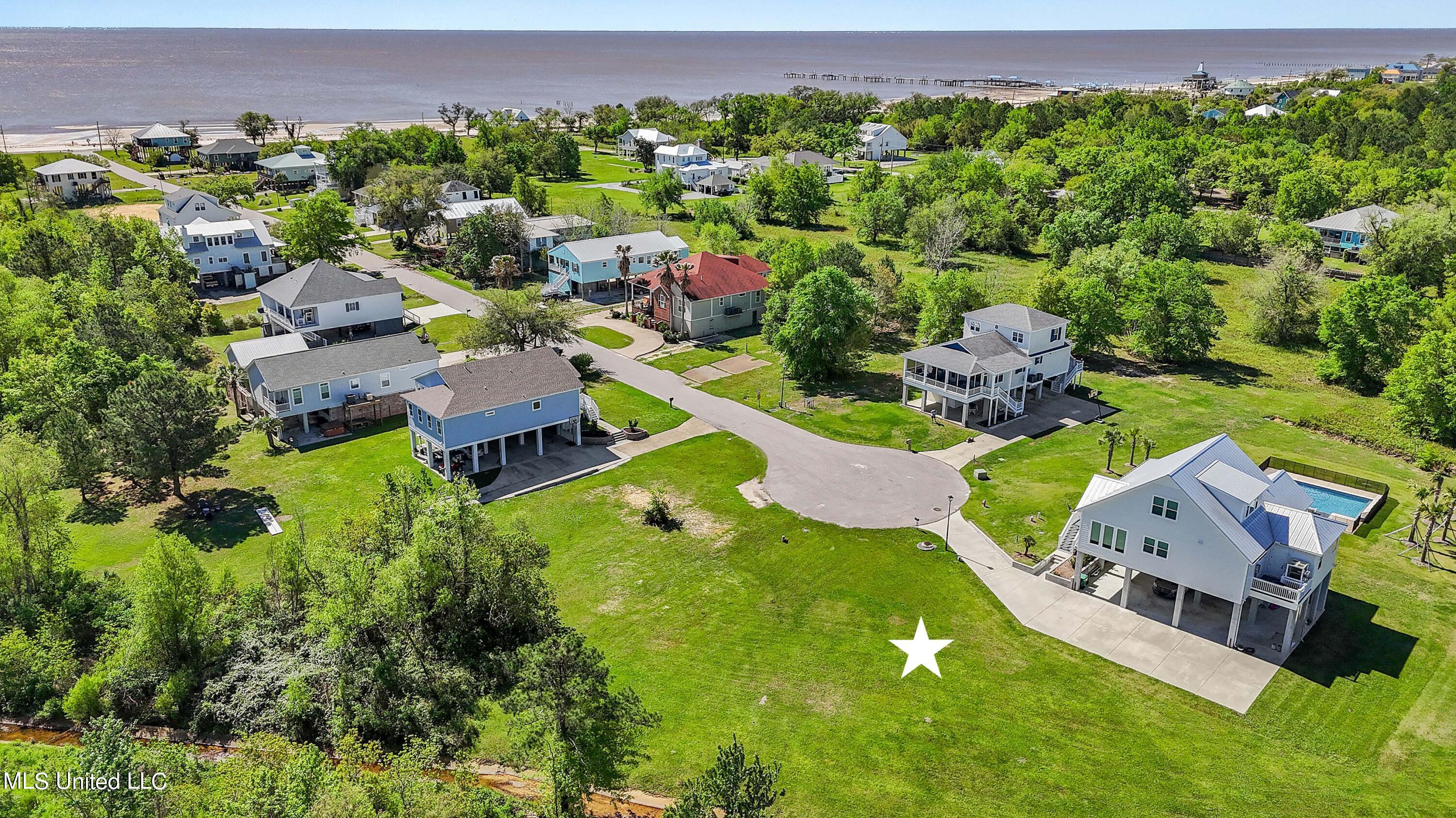 Sarahs Lane, Bay Saint Louis, Mississippi image 3