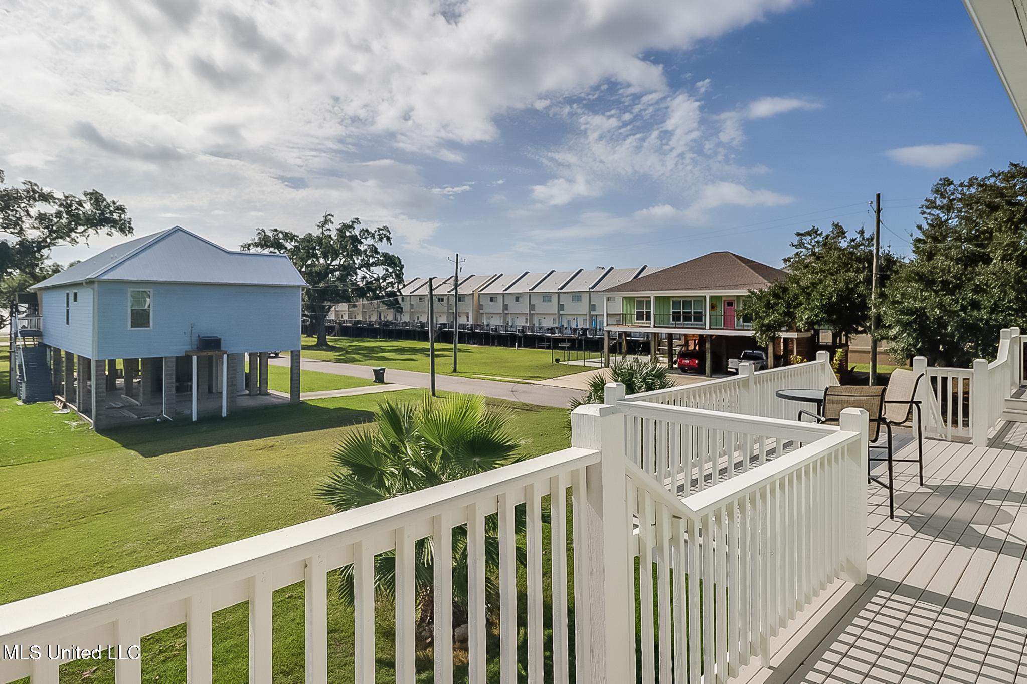 219 Oak Gardens Avenue, Long Beach, Mississippi image 11