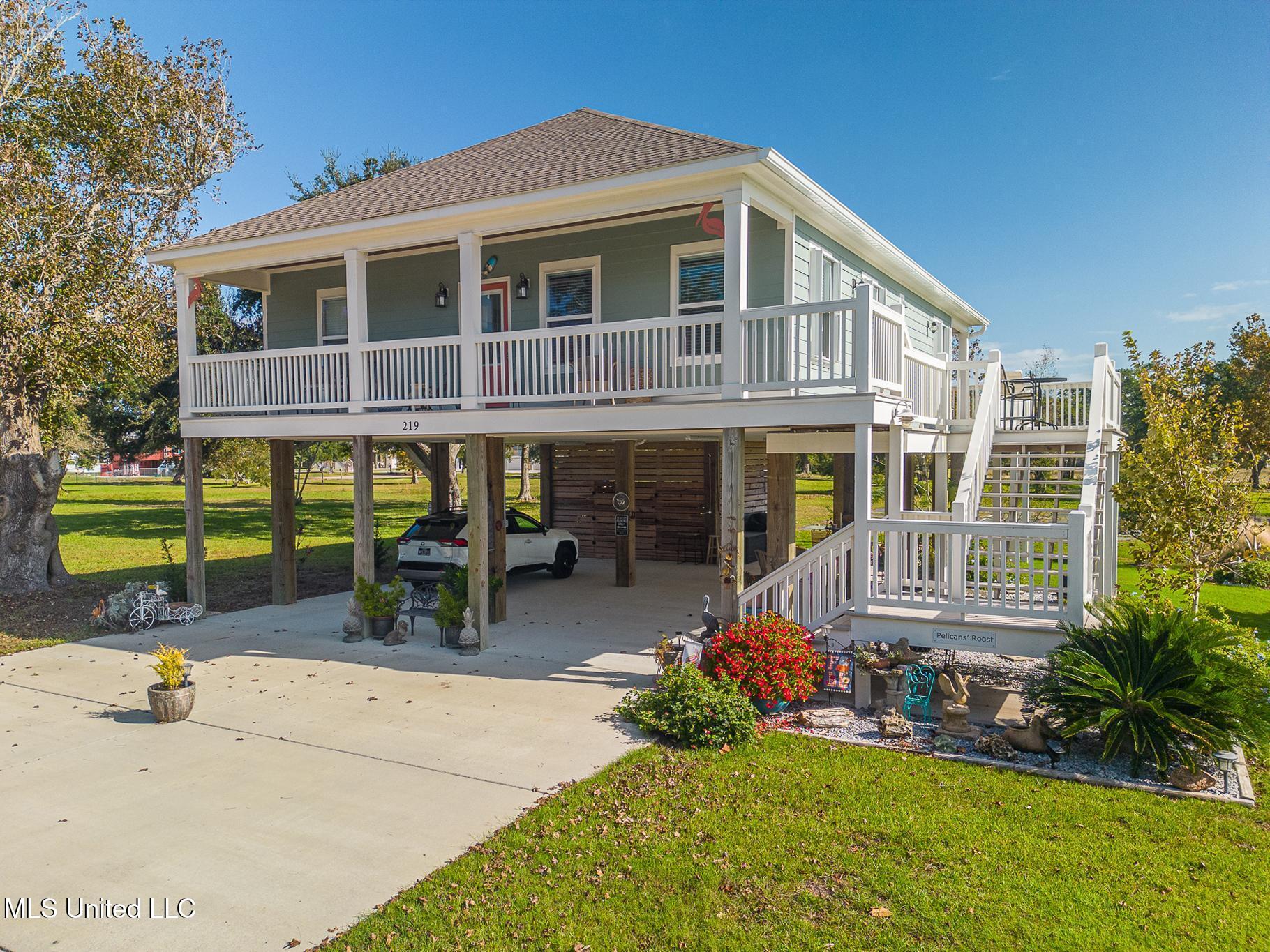 219 Oak Gardens Avenue, Long Beach, Mississippi image 1