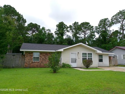 Homes For Sale - 2714 George Street<br/> Gulfport, MS 39503