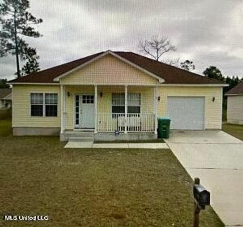 Single Family Residence in Gulfport MS 11518 Acorn Drive.jpg