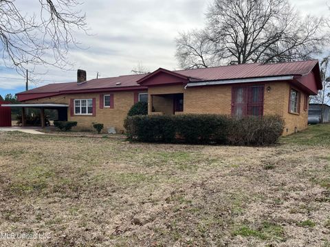 Homes For Sale - 31 Webster Avenue<br/> Jefferson Davis County, Carson, MS 39427