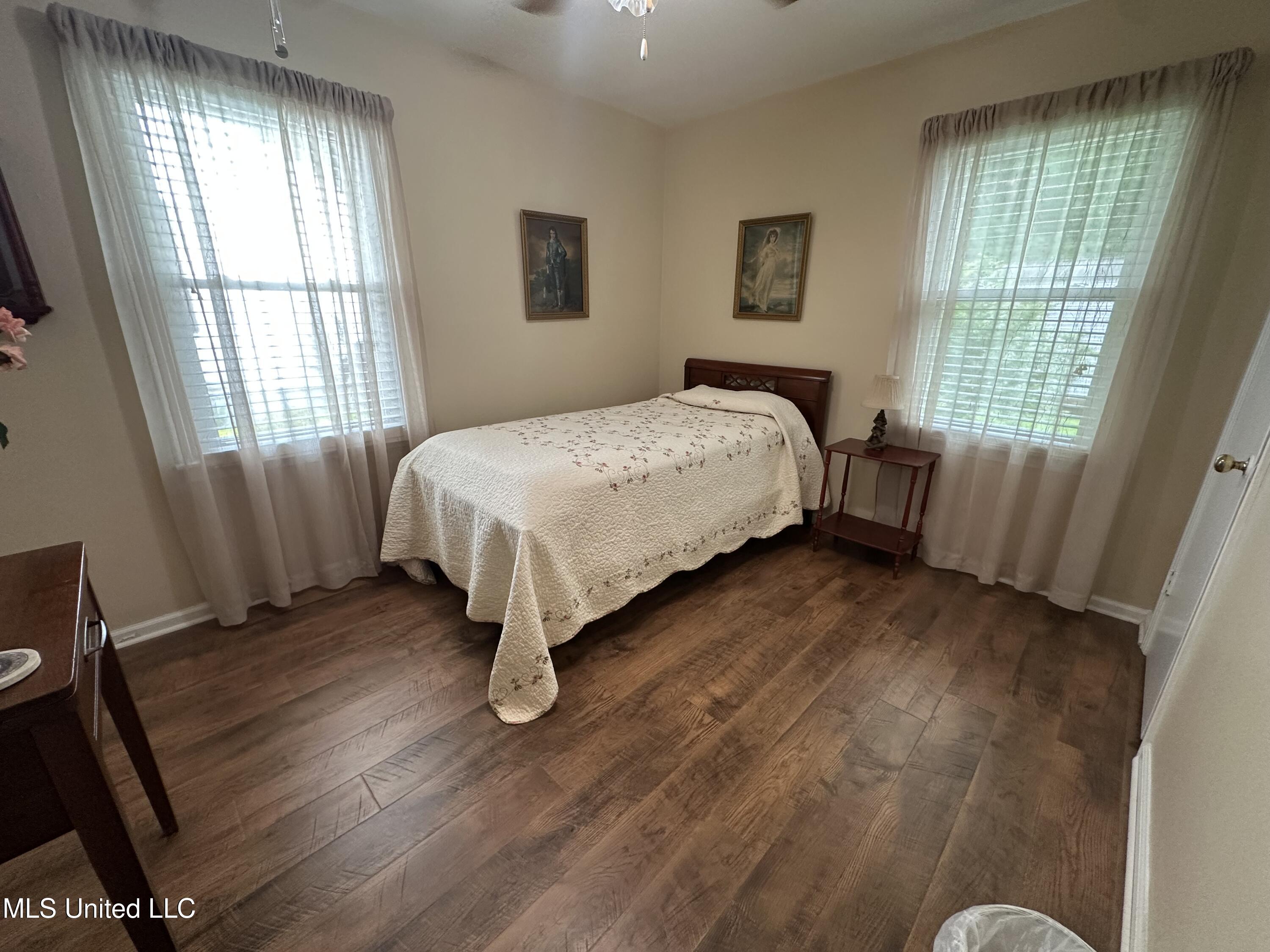381 W Robinson Street, Hernando, Mississippi image 7
