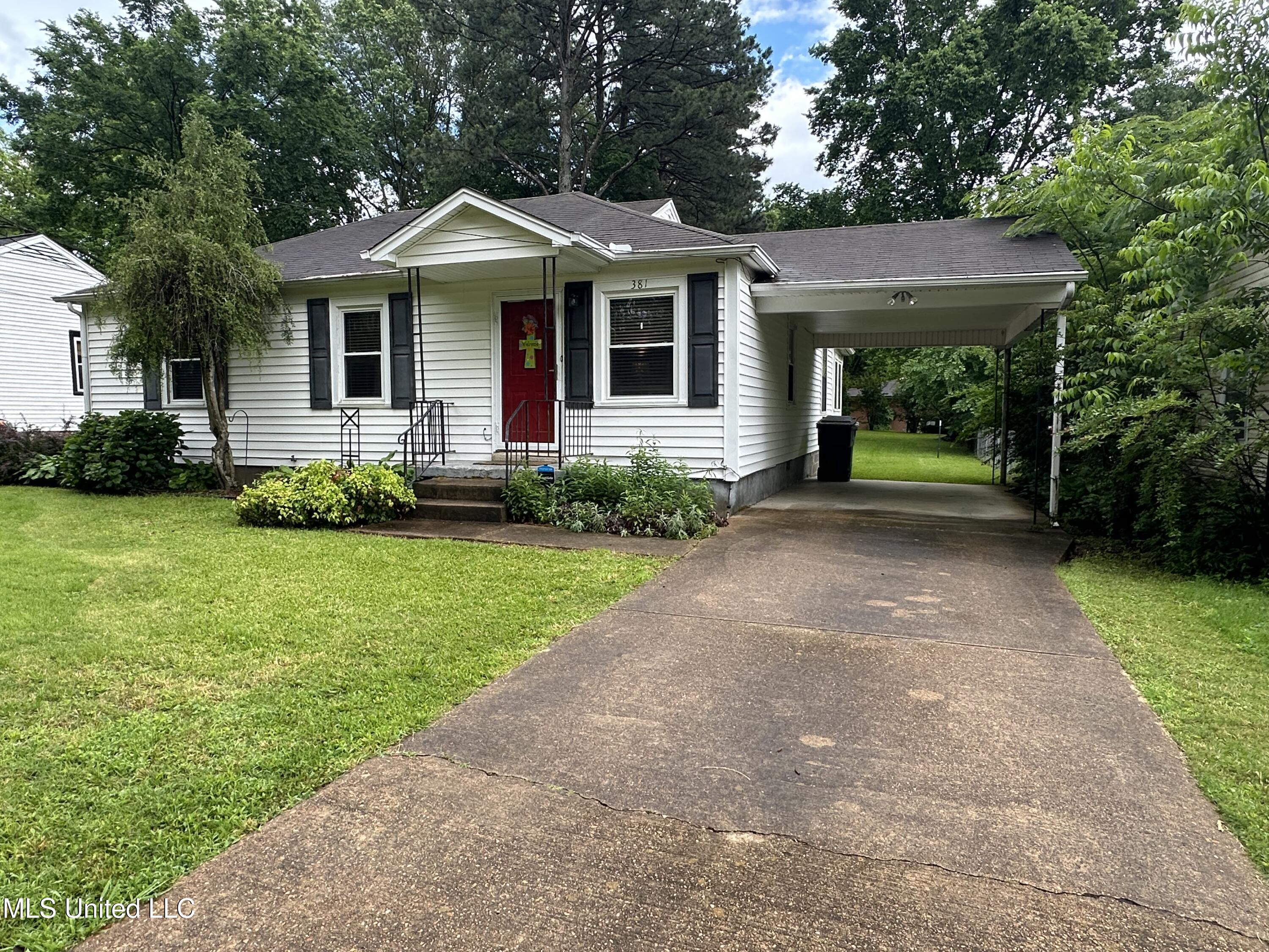 381 W Robinson Street, Hernando, Mississippi image 2