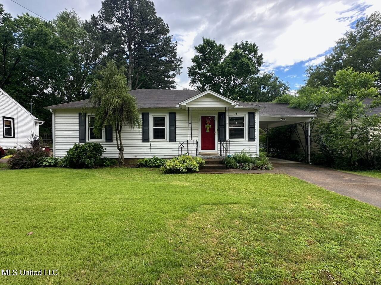 381 W Robinson Street, Hernando, Mississippi image 1