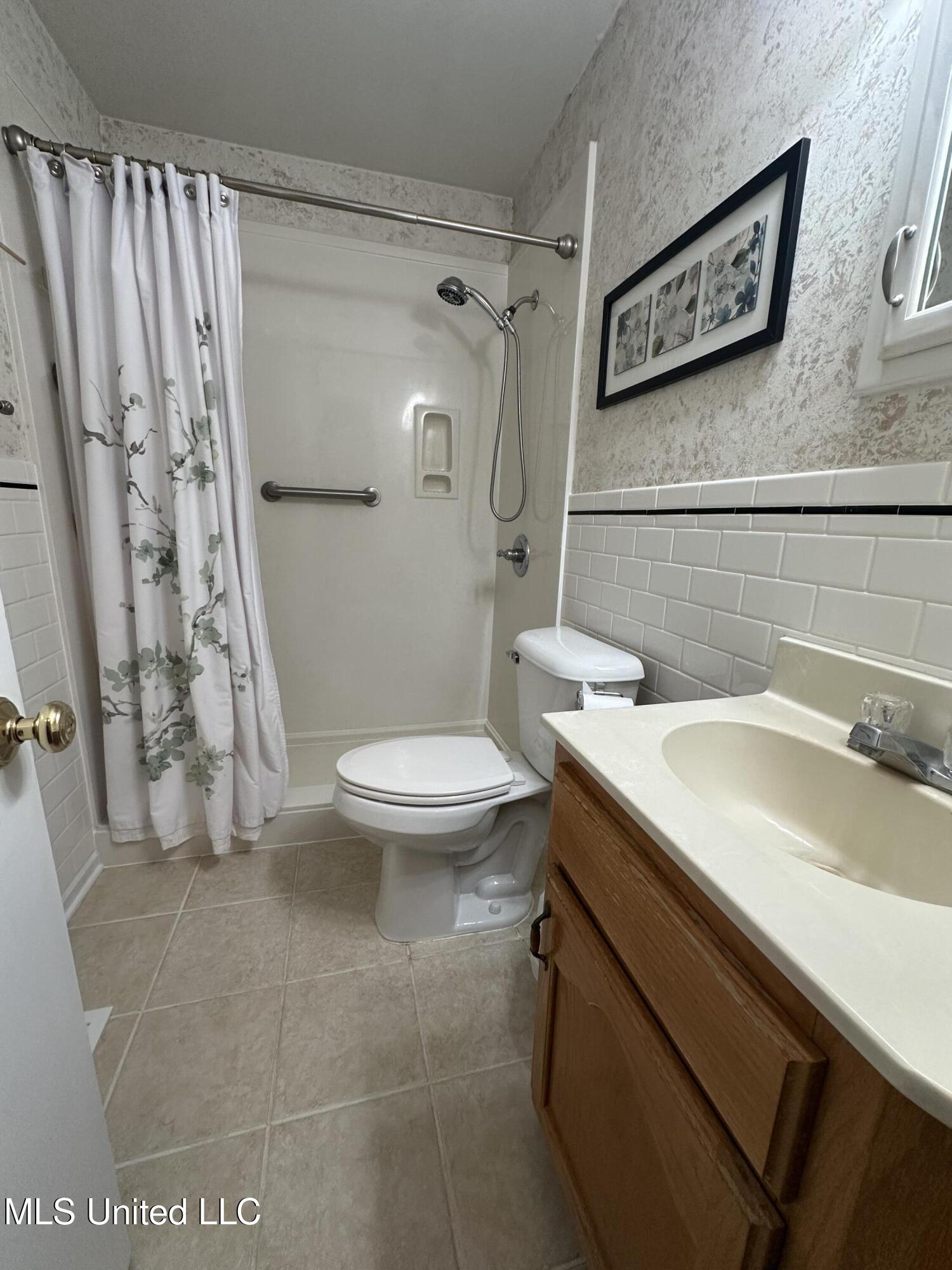 381 W Robinson Street, Hernando, Mississippi image 9