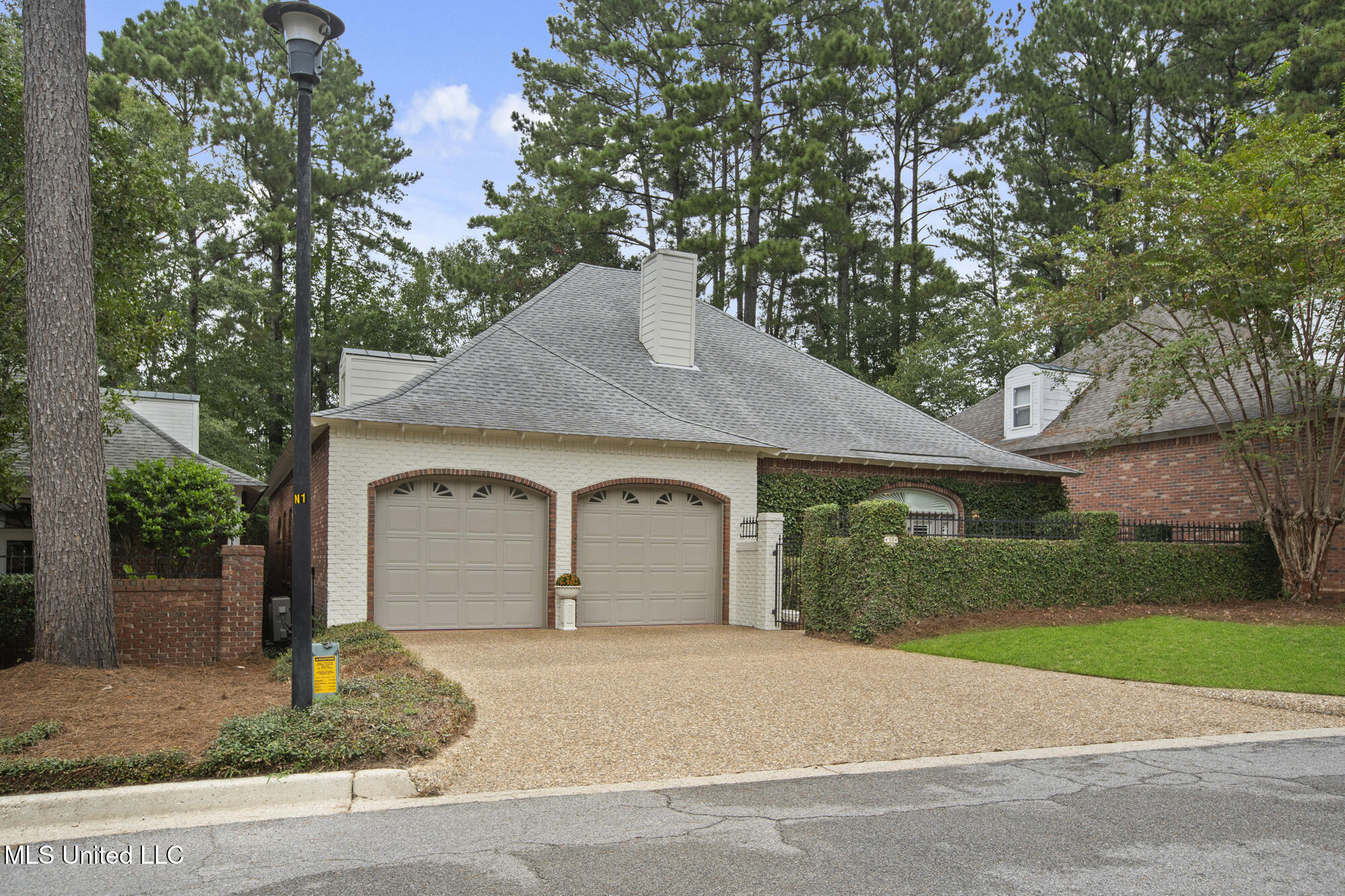 38 Acadian Circle, Hattiesburg, Mississippi image 2