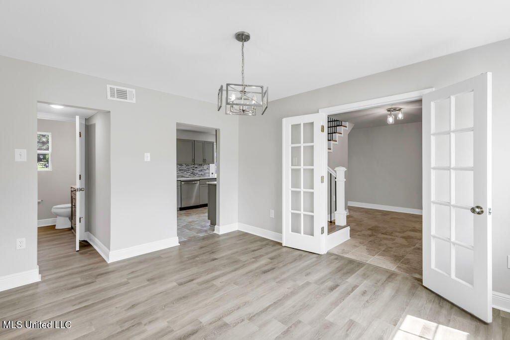 8 Katherine Place, Gulfport, Mississippi image 11