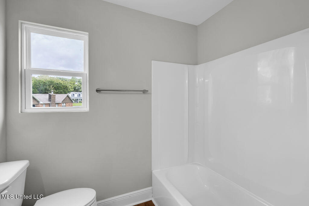 8 Katherine Place, Gulfport, Mississippi image 28
