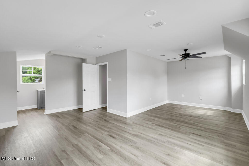 8 Katherine Place, Gulfport, Mississippi image 21
