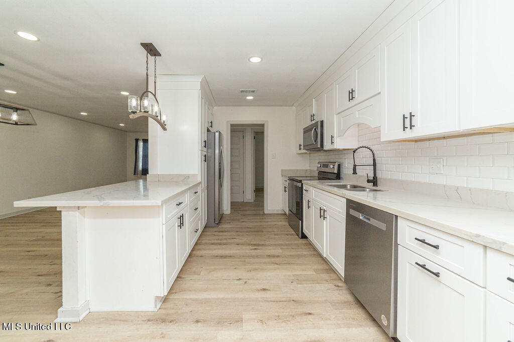 1608 Saint Ann Avenue, Biloxi, Mississippi image 12