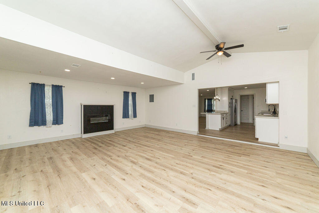 1608 Saint Ann Avenue, Biloxi, Mississippi image 20