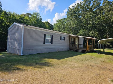 Mobile Home For Sale - 2077 Bethel Church Road<br/> Grenada County, Holcomb, MS 38940