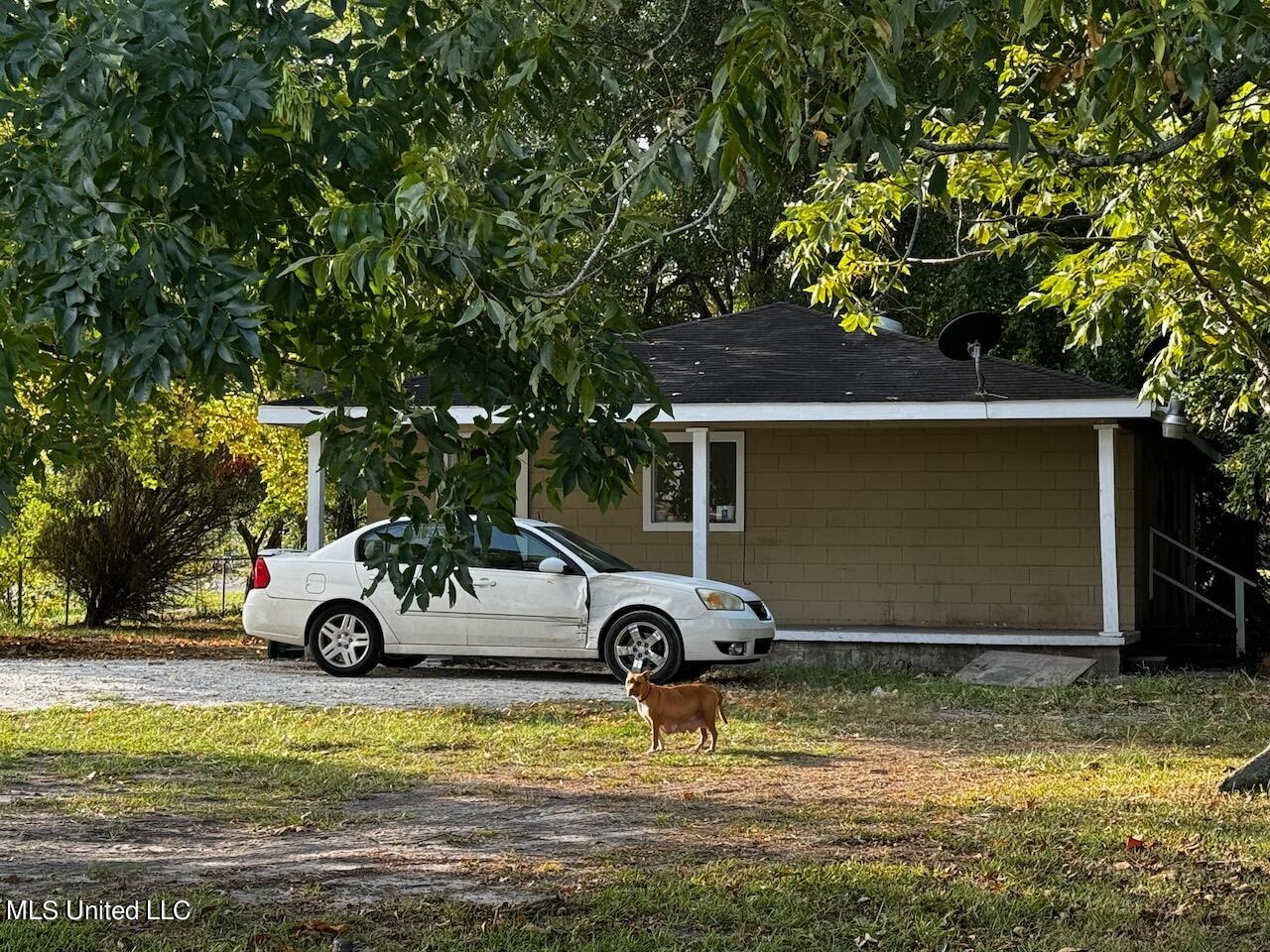 8153 34th Avenue, Gulfport, Mississippi image 1