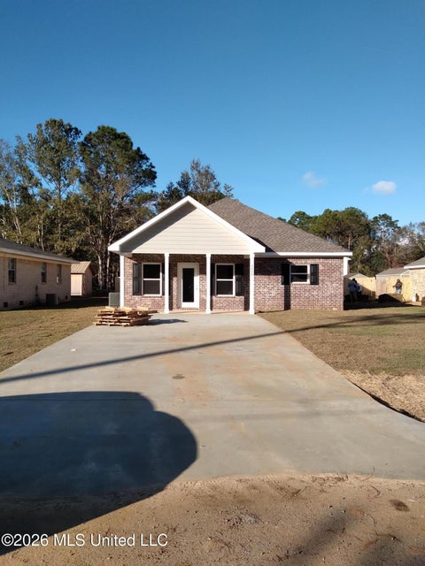 Homes For Sale - 3232 Grouper Road<br/> Gautier, MS 39553