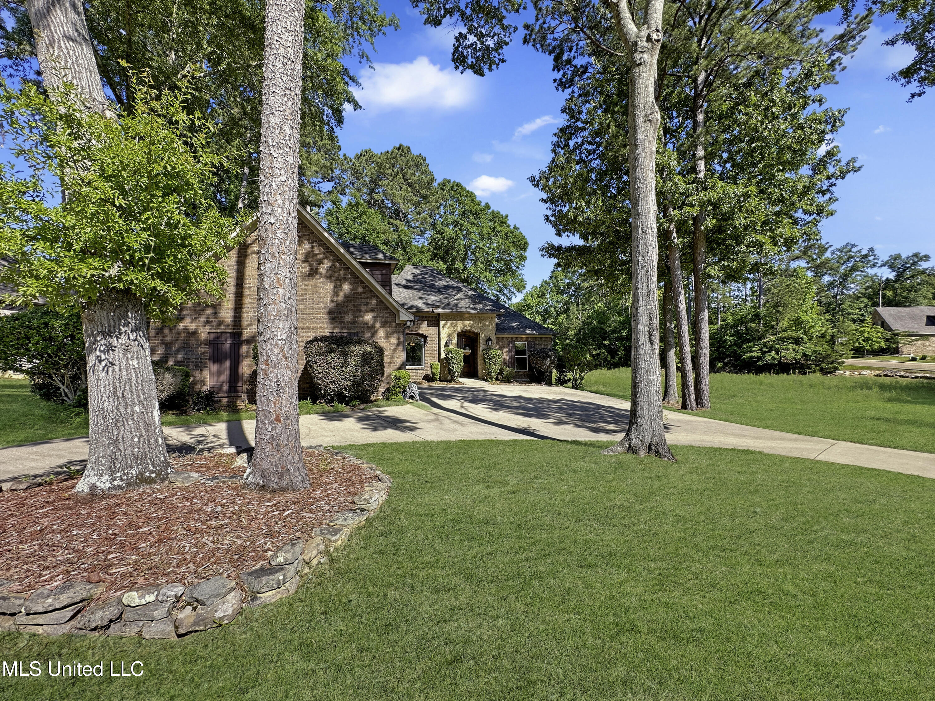 214 Terrapin Creek Road, Brandon, Mississippi image 2
