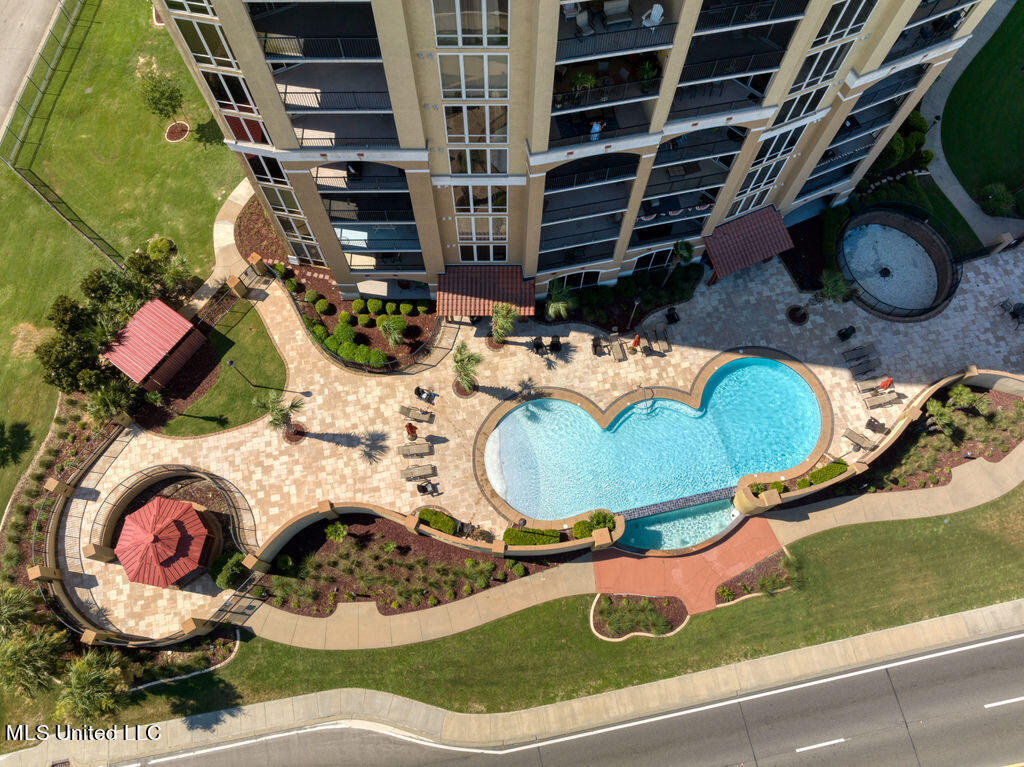 1200 Beach Drive #207, Gulfport, Mississippi image 1