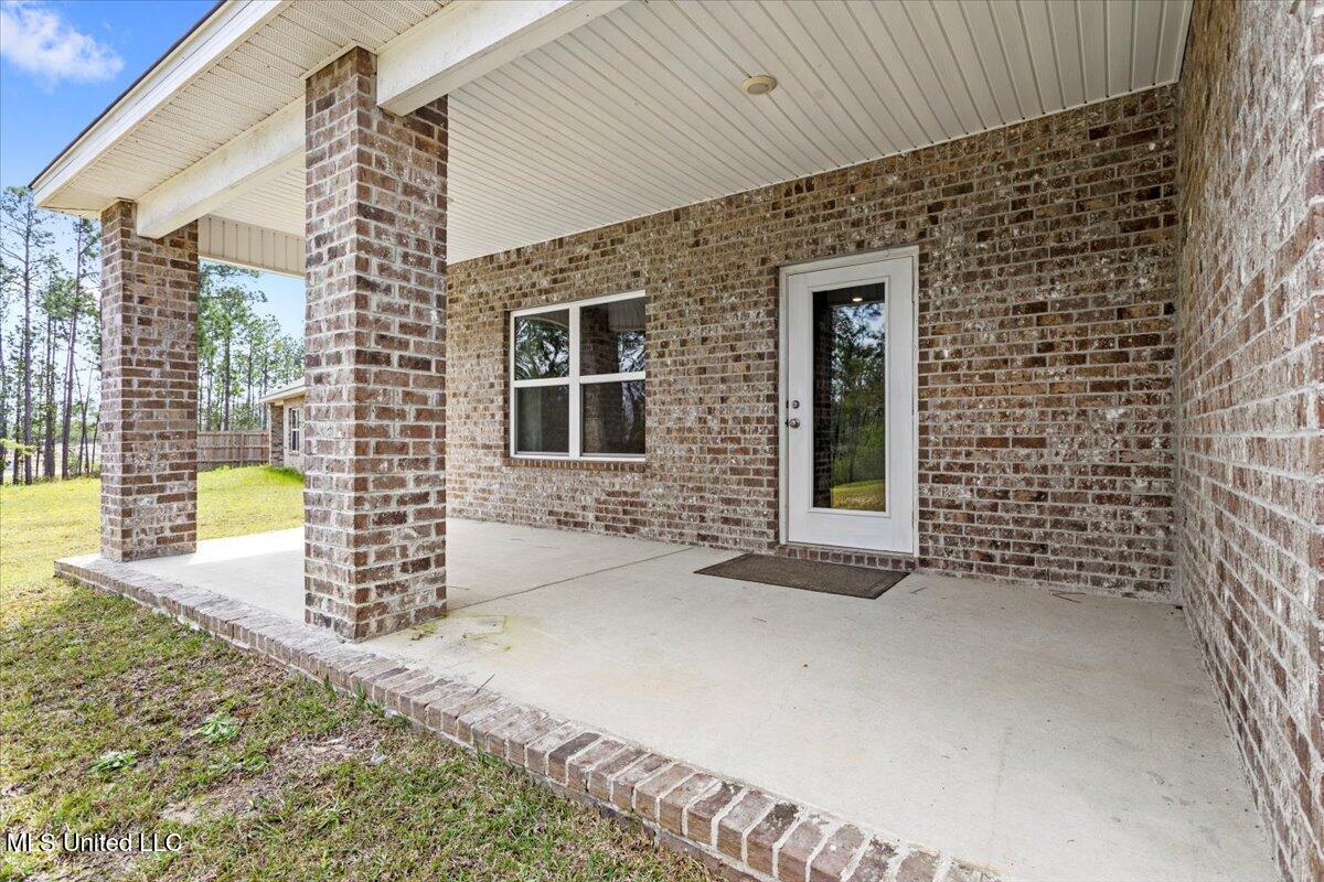5525 Overland Drive, Biloxi, Mississippi image 34